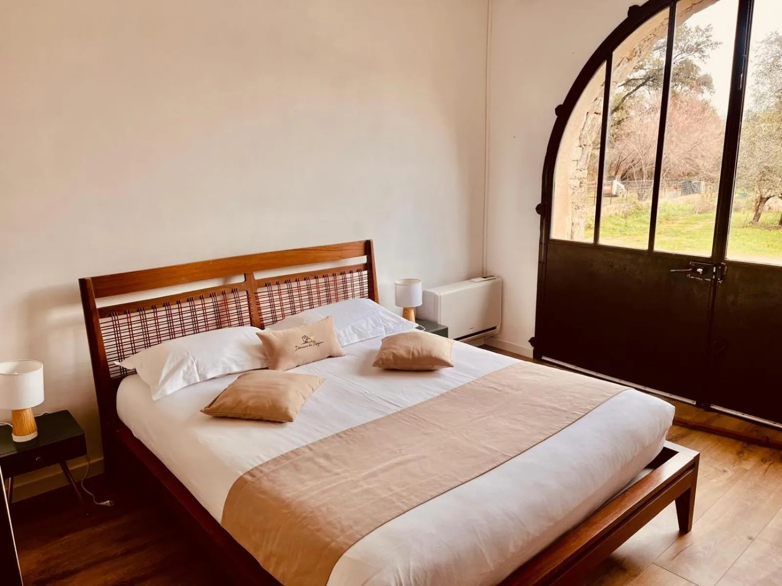 Bed in Domaine du Reginu