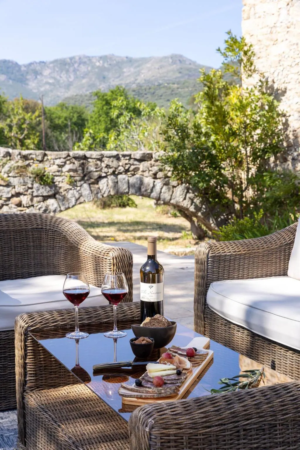 Day in Domaine du Reginu