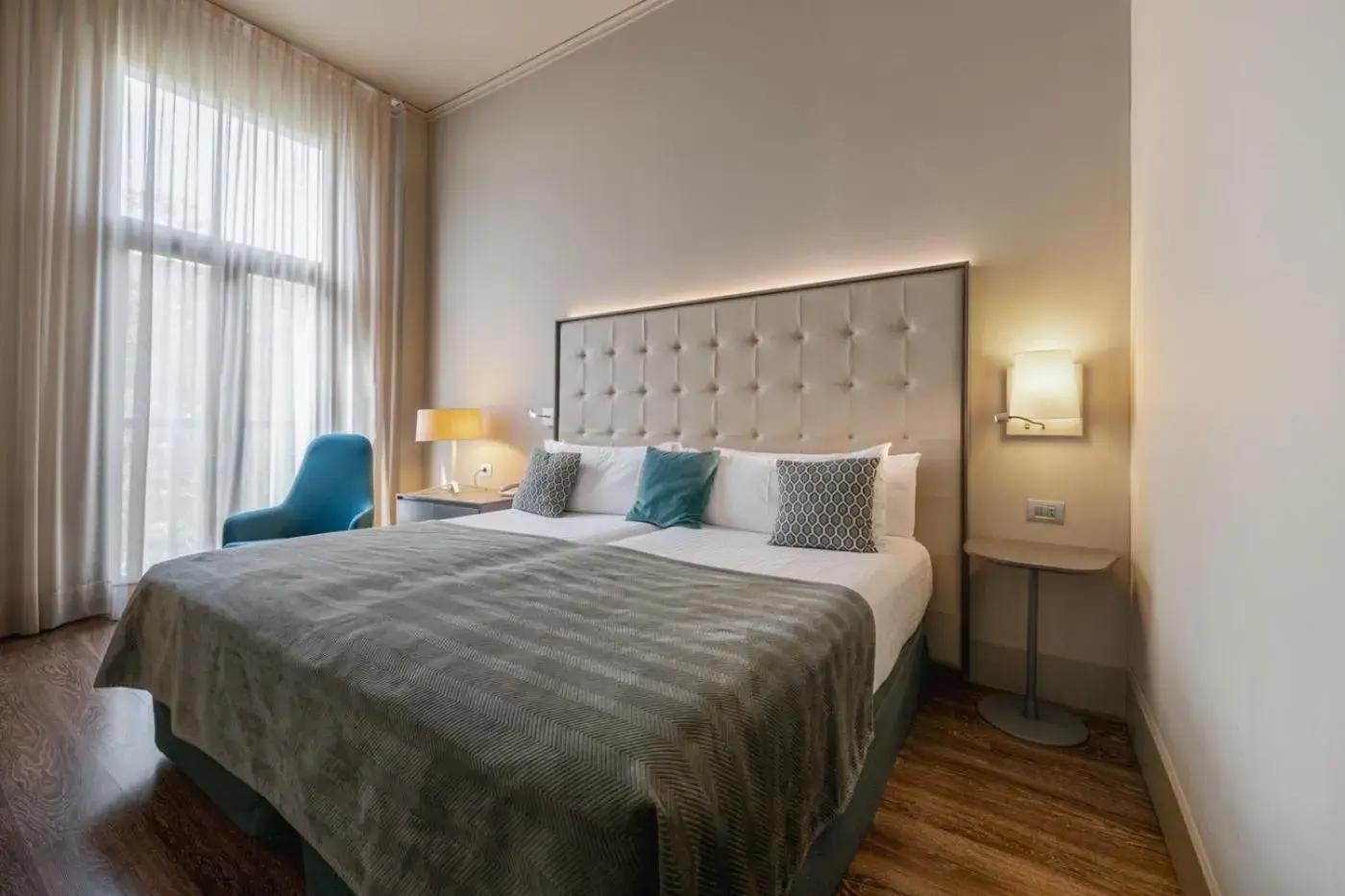 Family Room in Gran Hotel Havana 4Sup by Escampa Hotels Family Room in Gran Hotel Havana 4Sup by Escampa Hotels