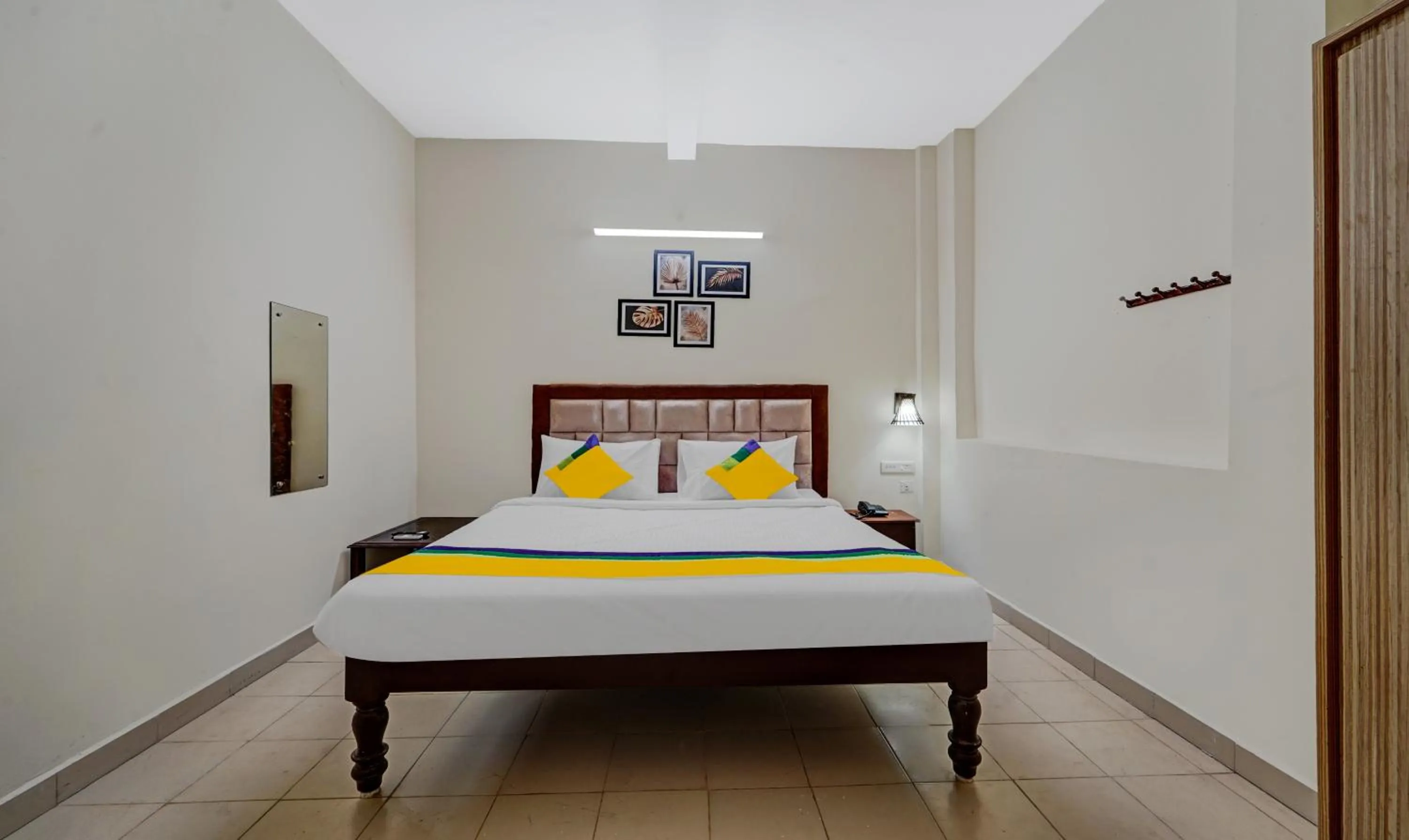 Bedroom, Bed in Itsy Hotels Green Villaa, 2 Km From Pondicherry Railway Station