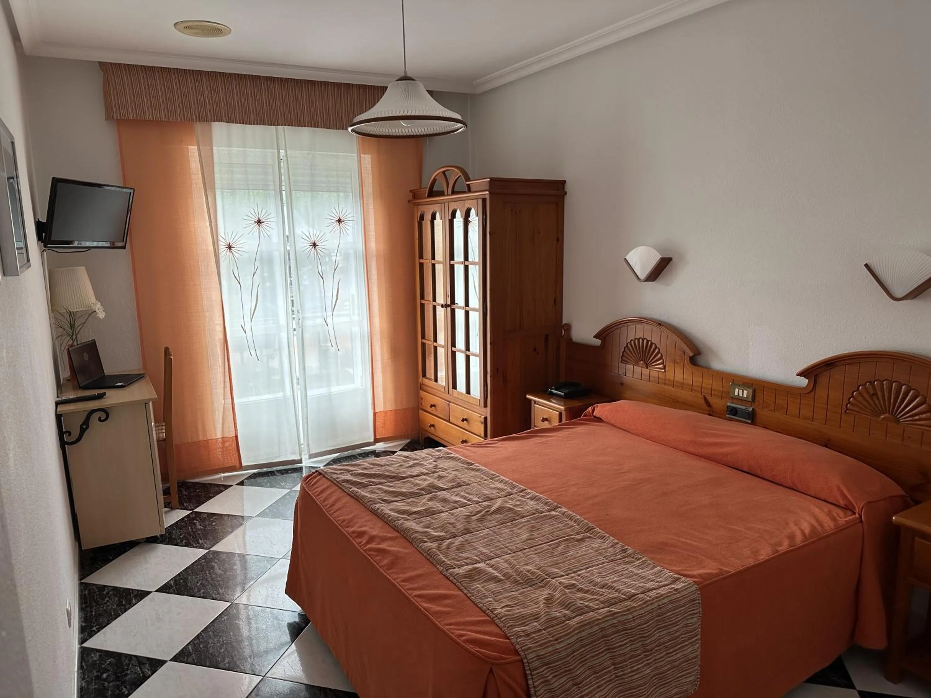 Deluxe Double Room with Balcony in Hotel Mediante