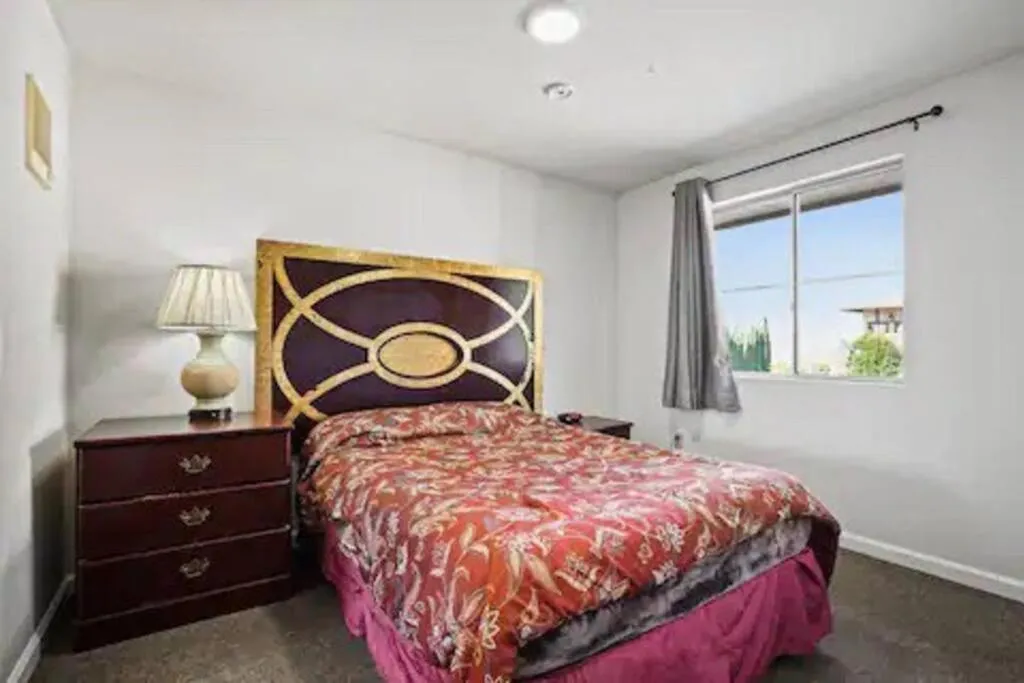 Bed in Mission Peak Lodge