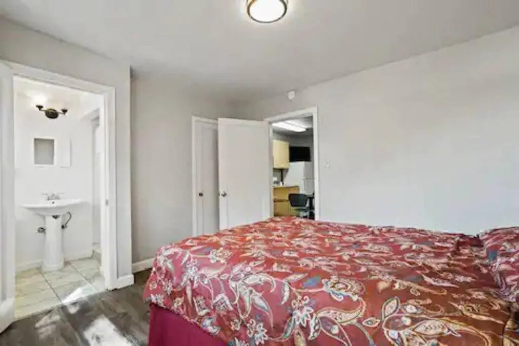 Bed in Mission Peak Lodge