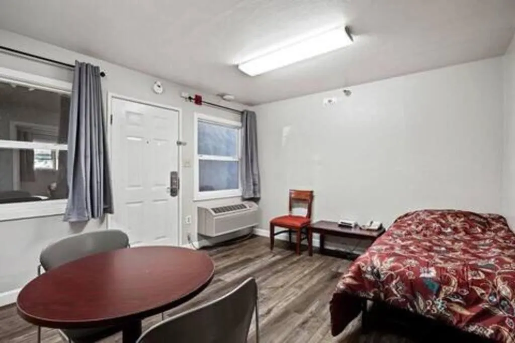 Bed in Mission Peak Lodge