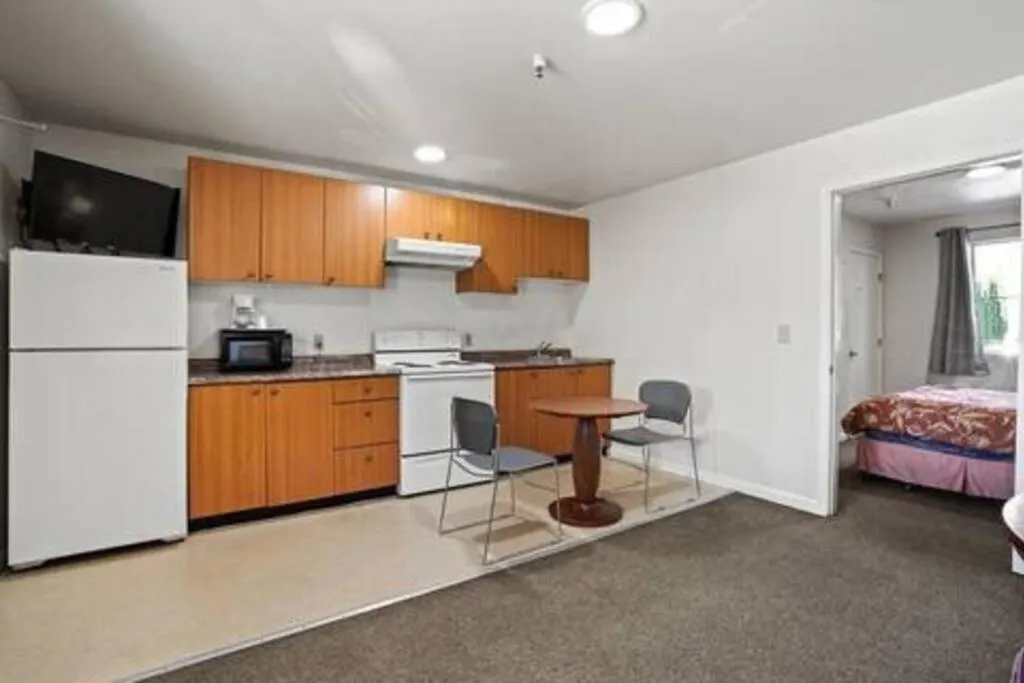 Bed in Mission Peak Lodge