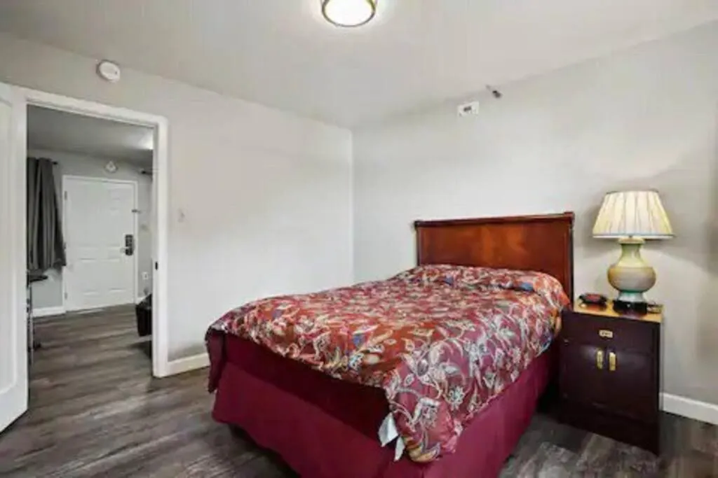 Bed in Mission Peak Lodge