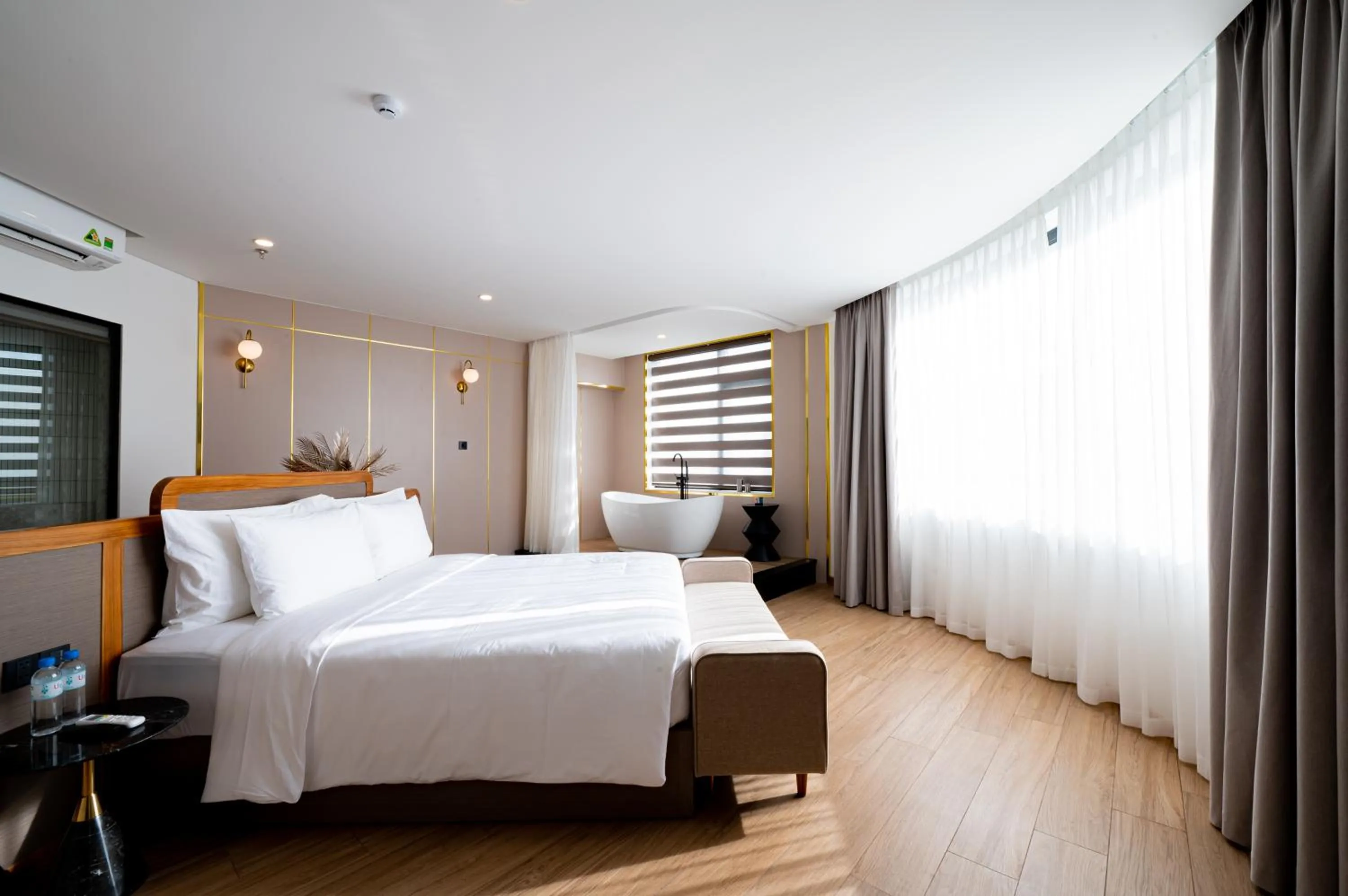 Bed in PĀMA Boutique Hotel & Bistro