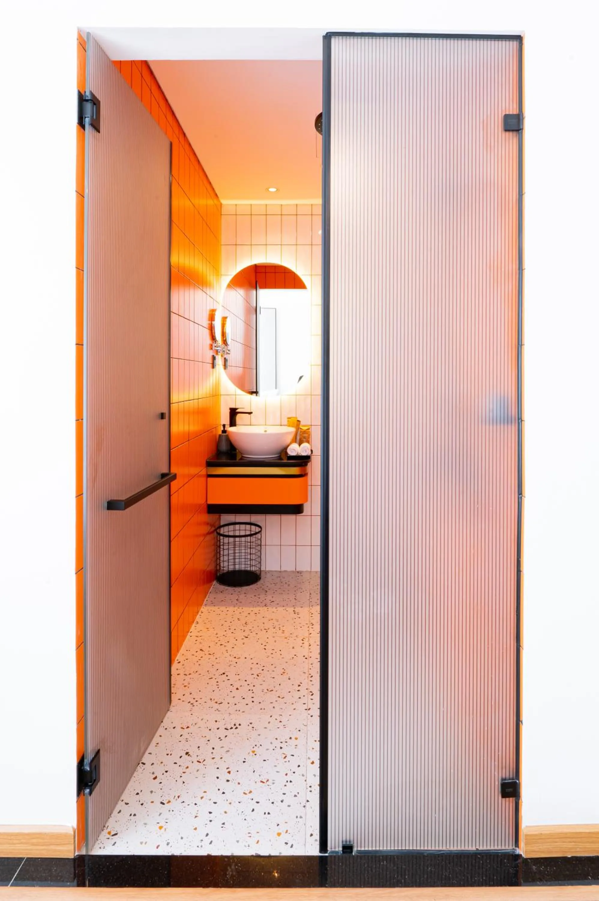 wardrobe in PĀMA Boutique Hotel & Bistro