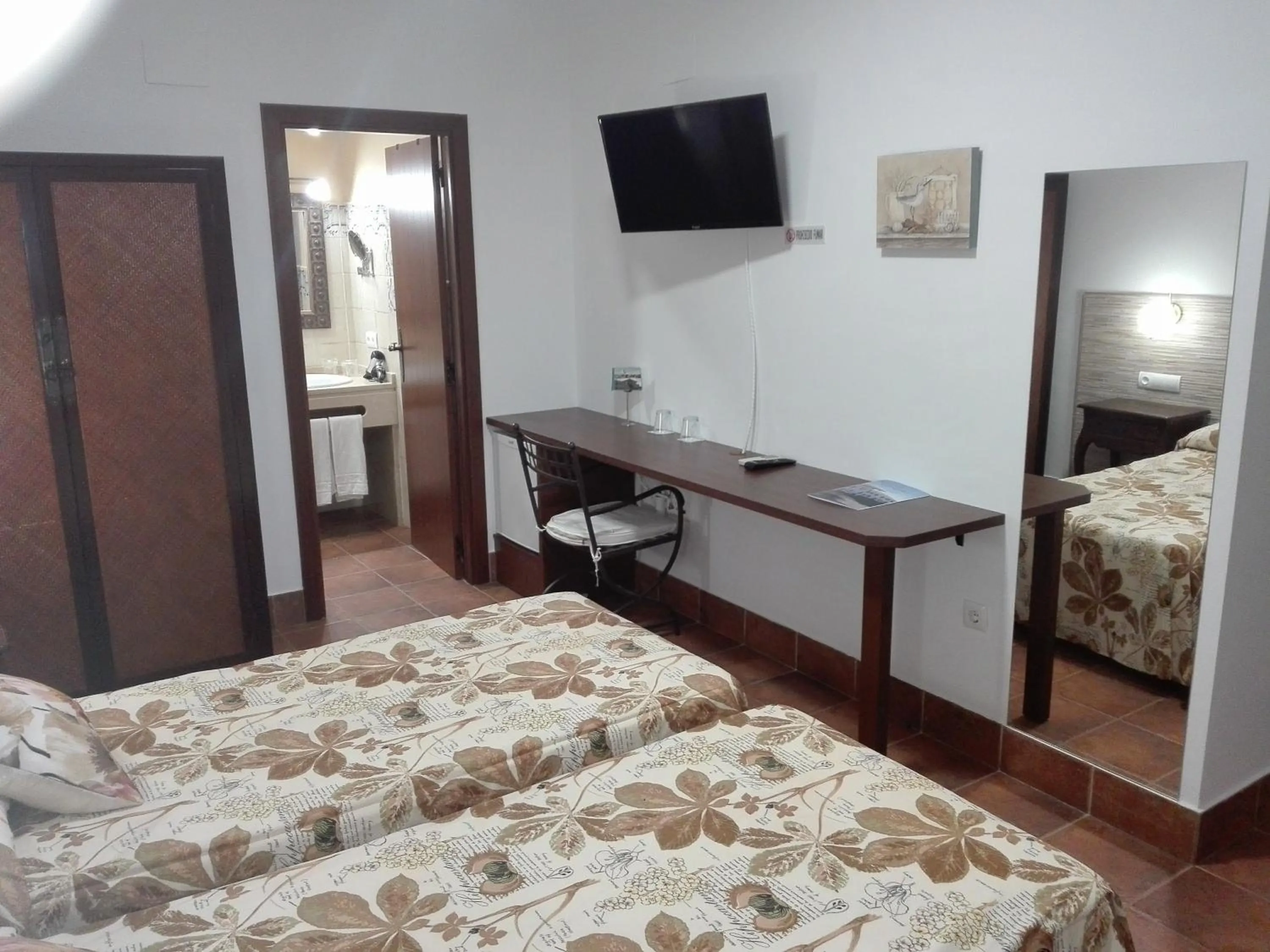 Garden view, Bed in Hotel Valsequillo