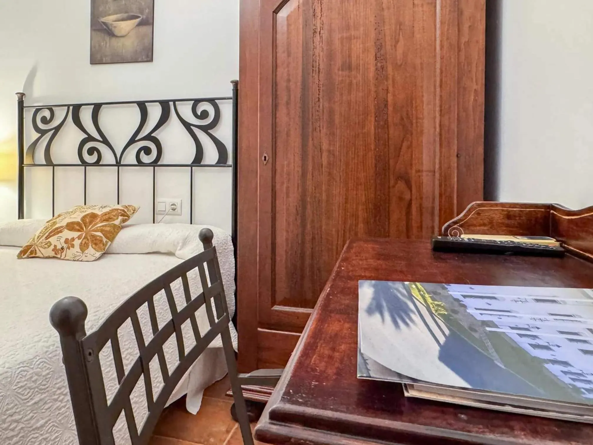 Photo of the whole room, Bed in Hotel Valsequillo