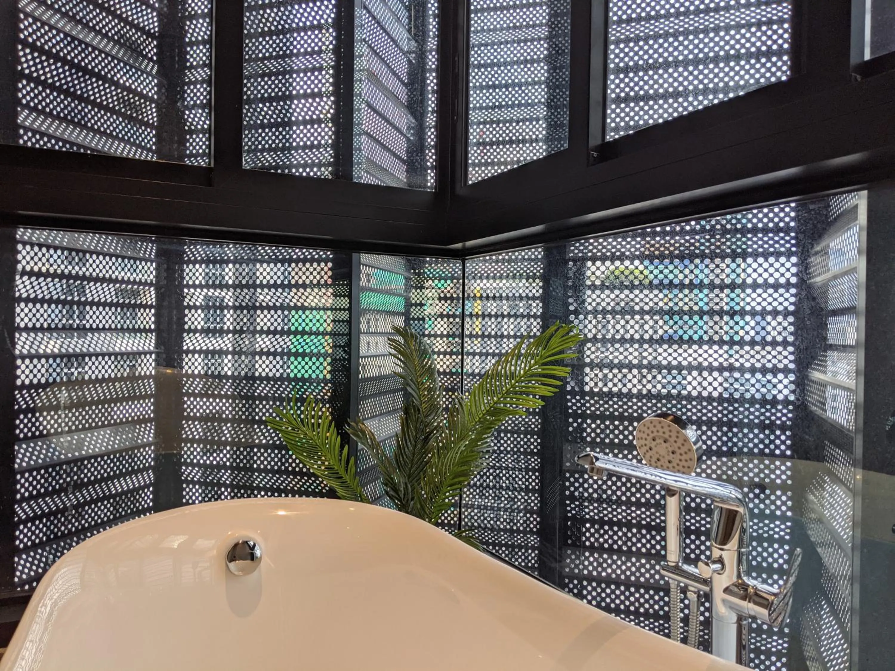 Bath in Scarletz Mana-Mana Suites KLCC