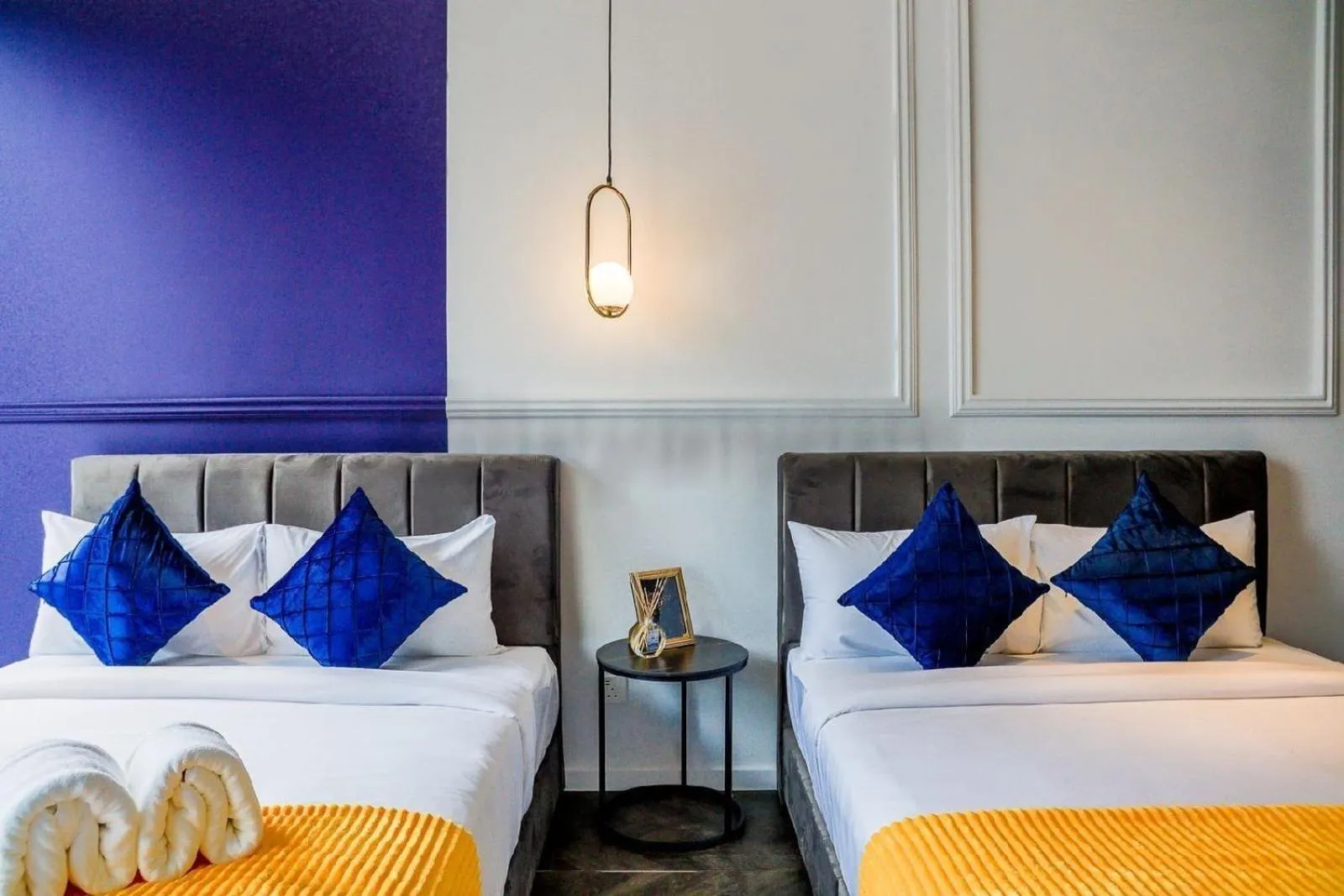 Bed in Scarletz Mana-Mana Suites KLCC