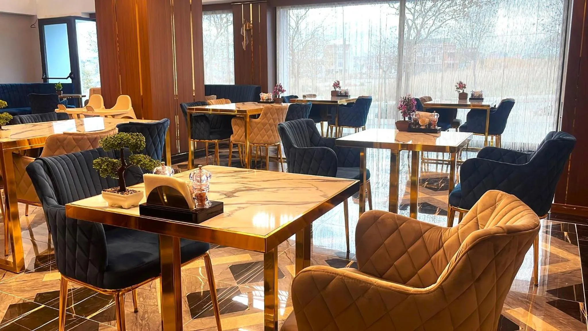 Restaurant/places to eat in Trademark Collection By Wyndham Operla İstanbul Airport Hotels & Spa