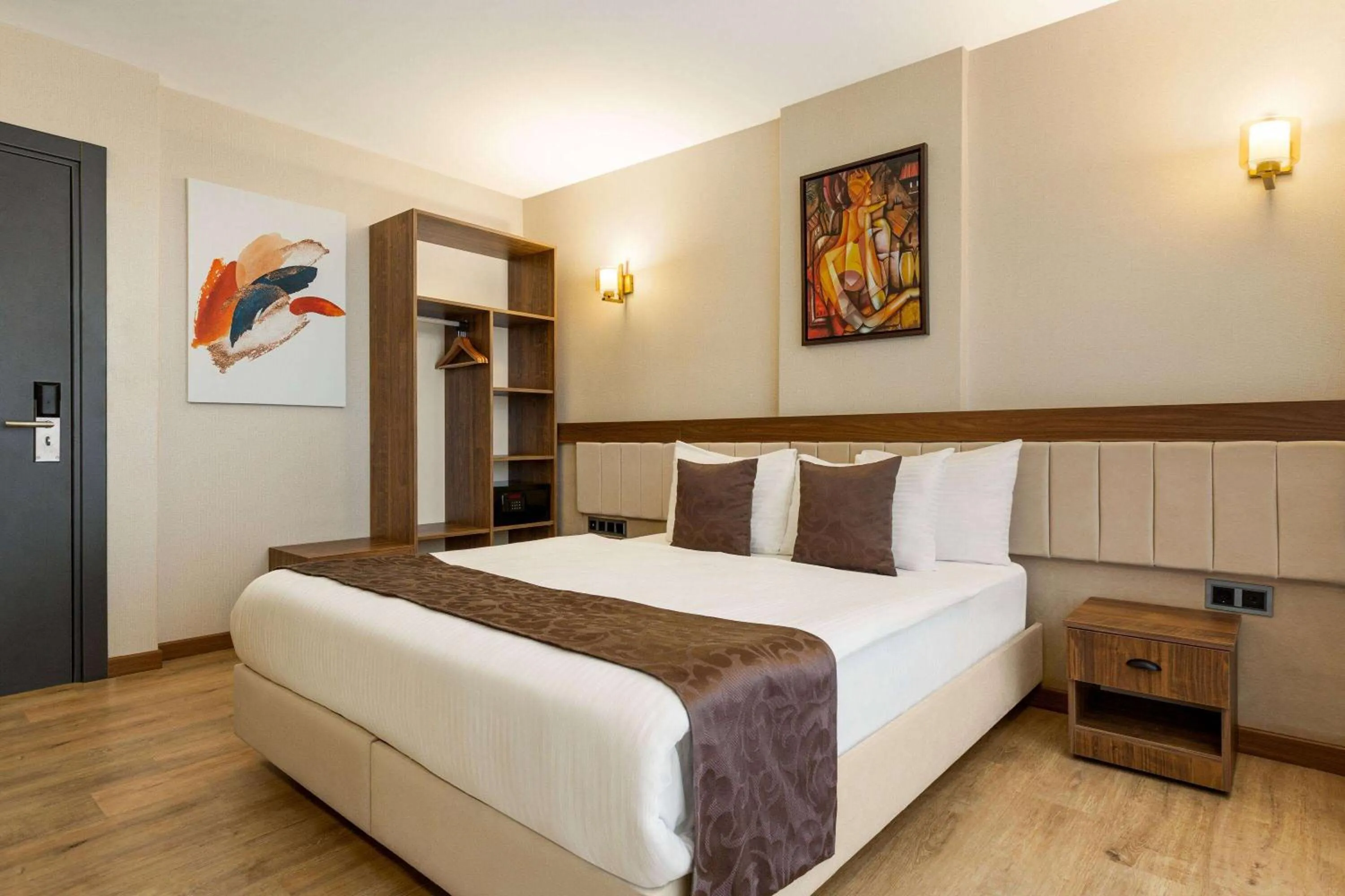 Photo of the whole room, Bed in Trademark Collection By Wyndham Operla İstanbul Airport Hotels & Spa