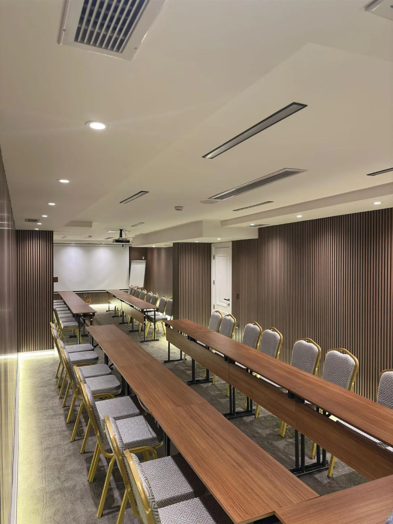 Meeting/conference room in Trademark Collection By Wyndham Operla İstanbul Airport Hotels & Spa