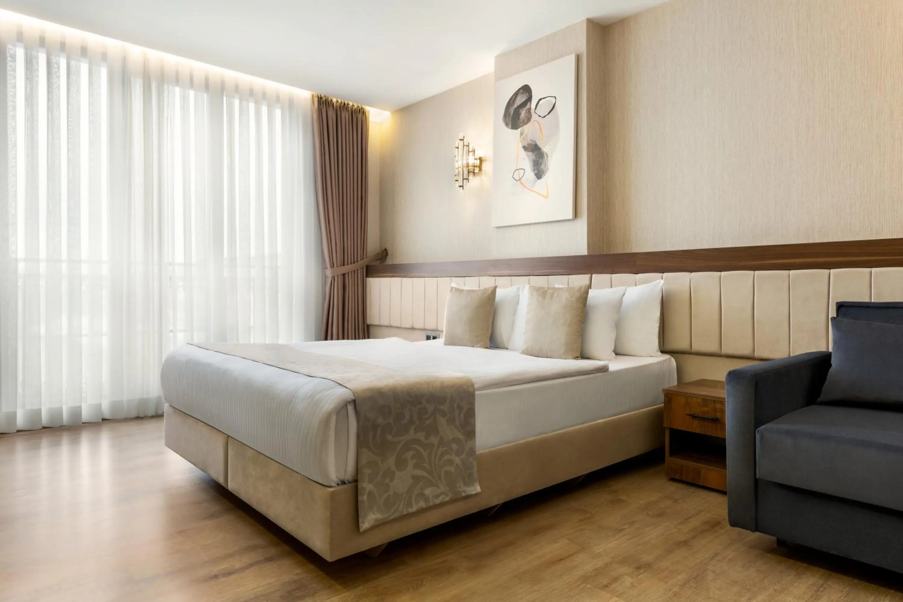 Bedroom, Bed in Trademark Collection By Wyndham Operla İstanbul Airport Hotels & Spa