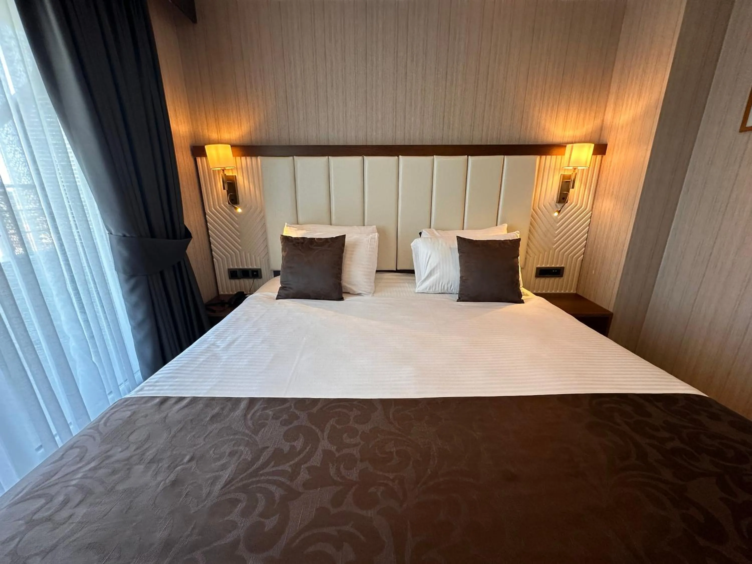 Photo of the whole room, Bed in Trademark Collection By Wyndham Operla İstanbul Airport Hotels & Spa