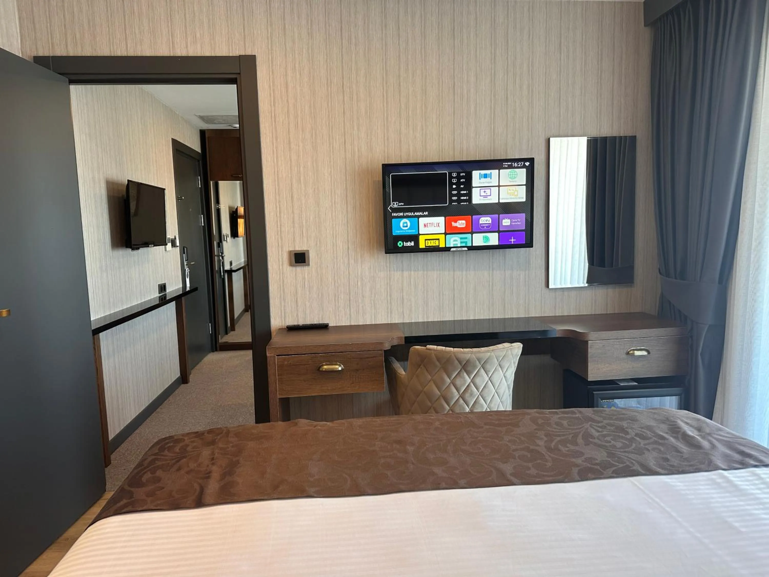 Photo of the whole room, Bed in Trademark Collection By Wyndham Operla İstanbul Airport Hotels & Spa