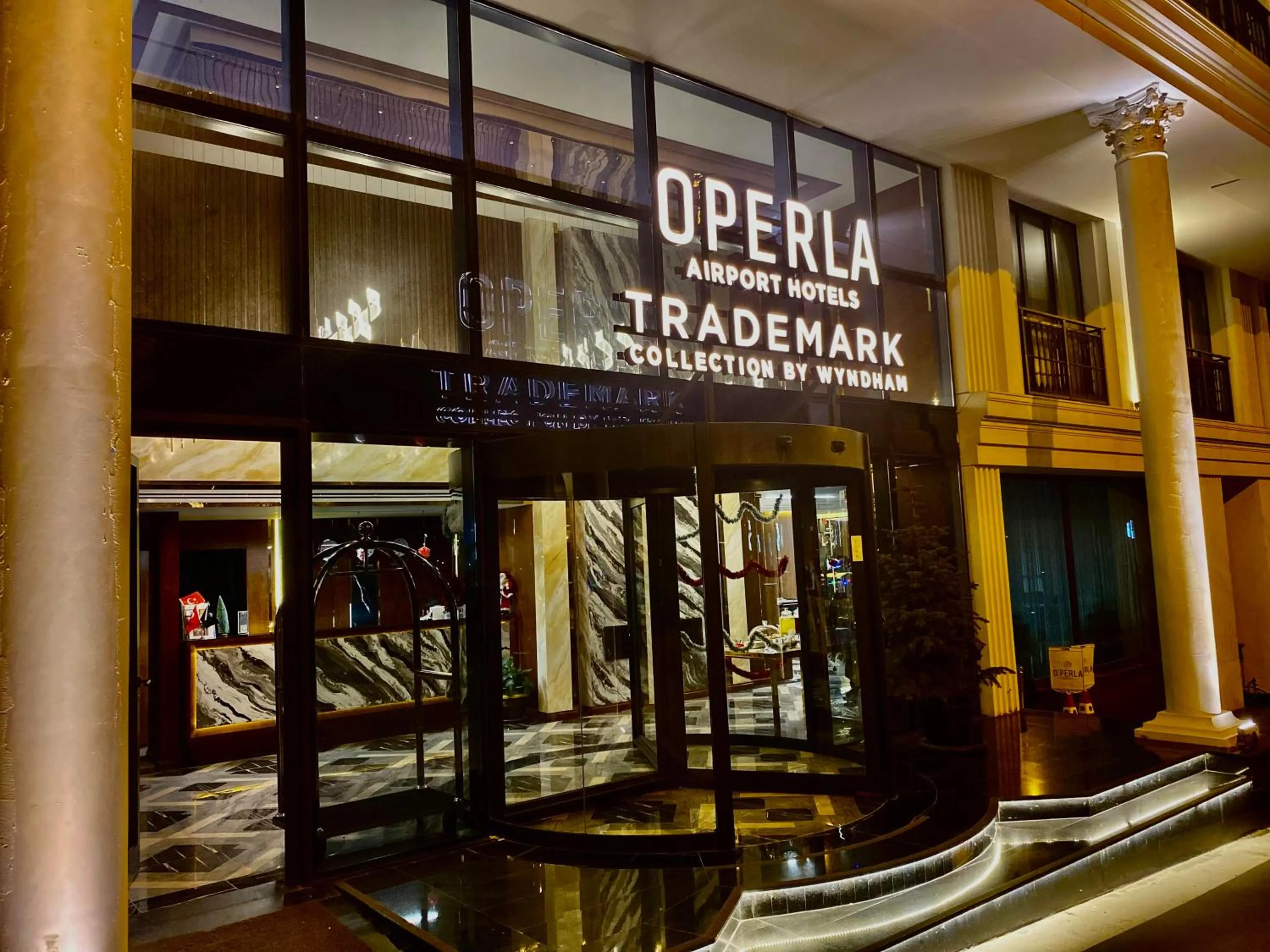 Property building in Trademark Collection By Wyndham Operla İstanbul Airport Hotels & Spa