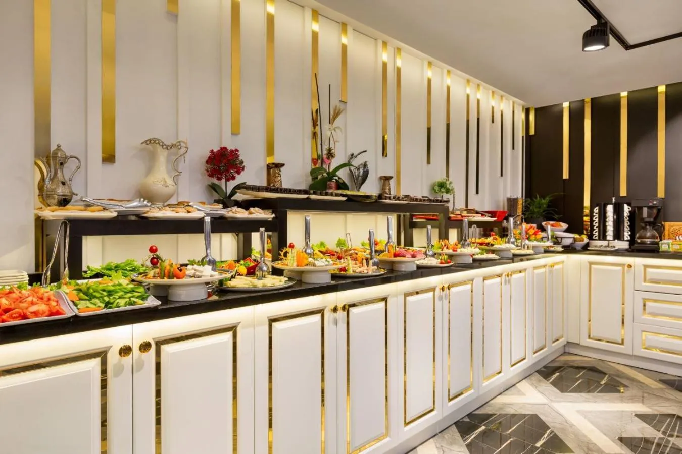 Breakfast in Trademark Collection By Wyndham Operla İstanbul Airport Hotels & Spa