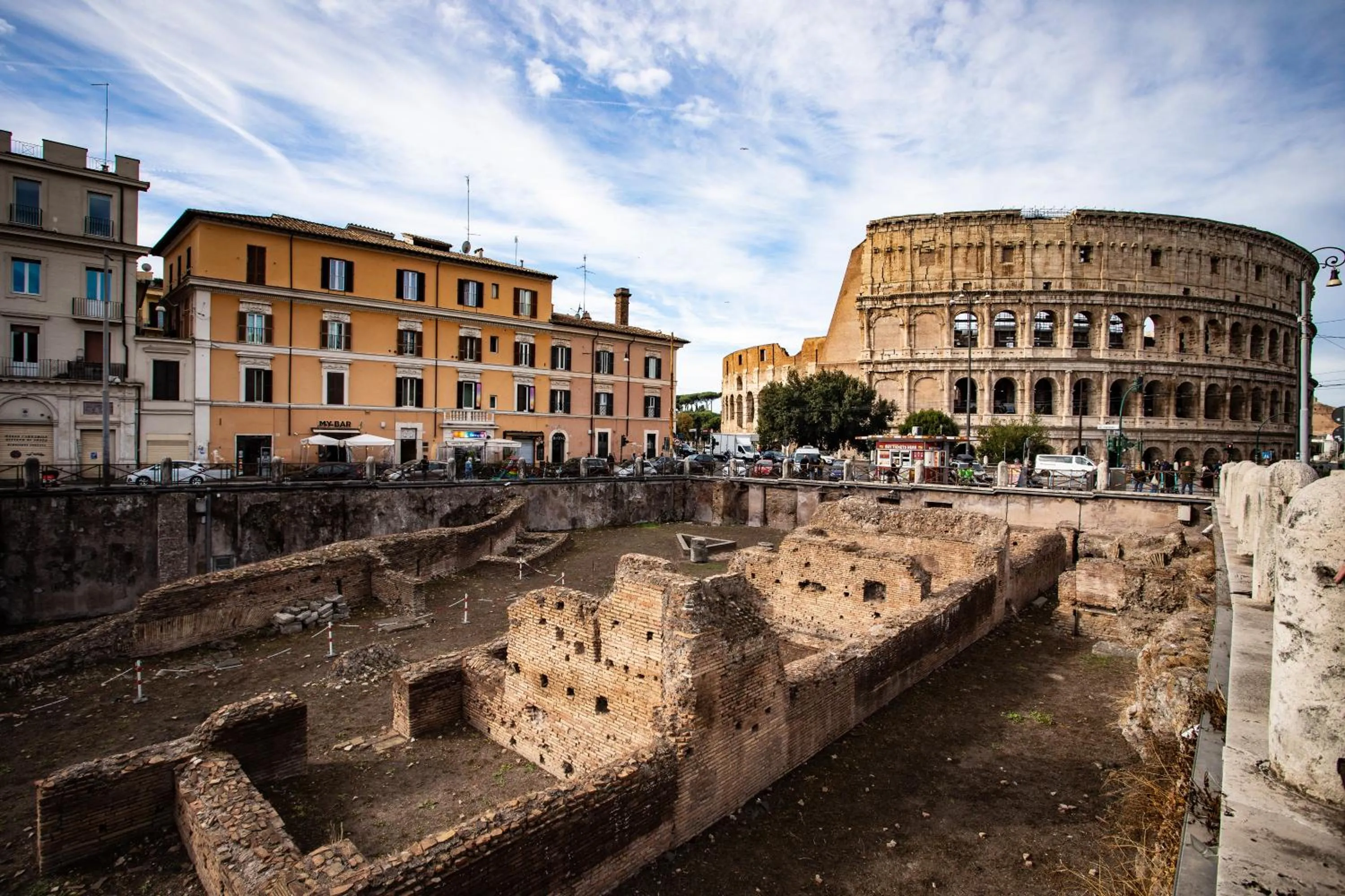 City view in LUDUS ROOMS