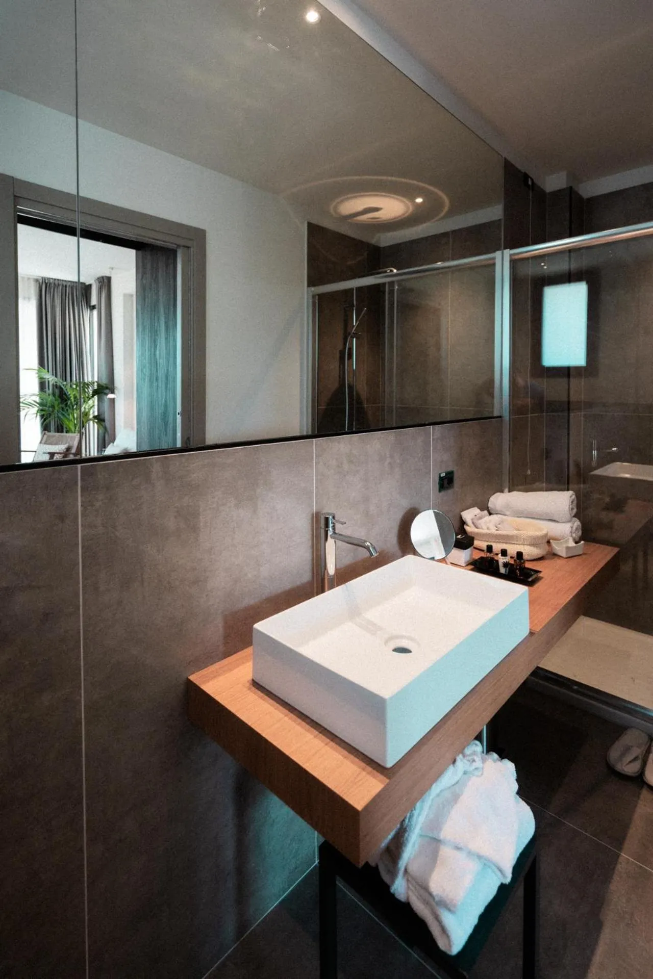 Bathroom in Insulae Resort