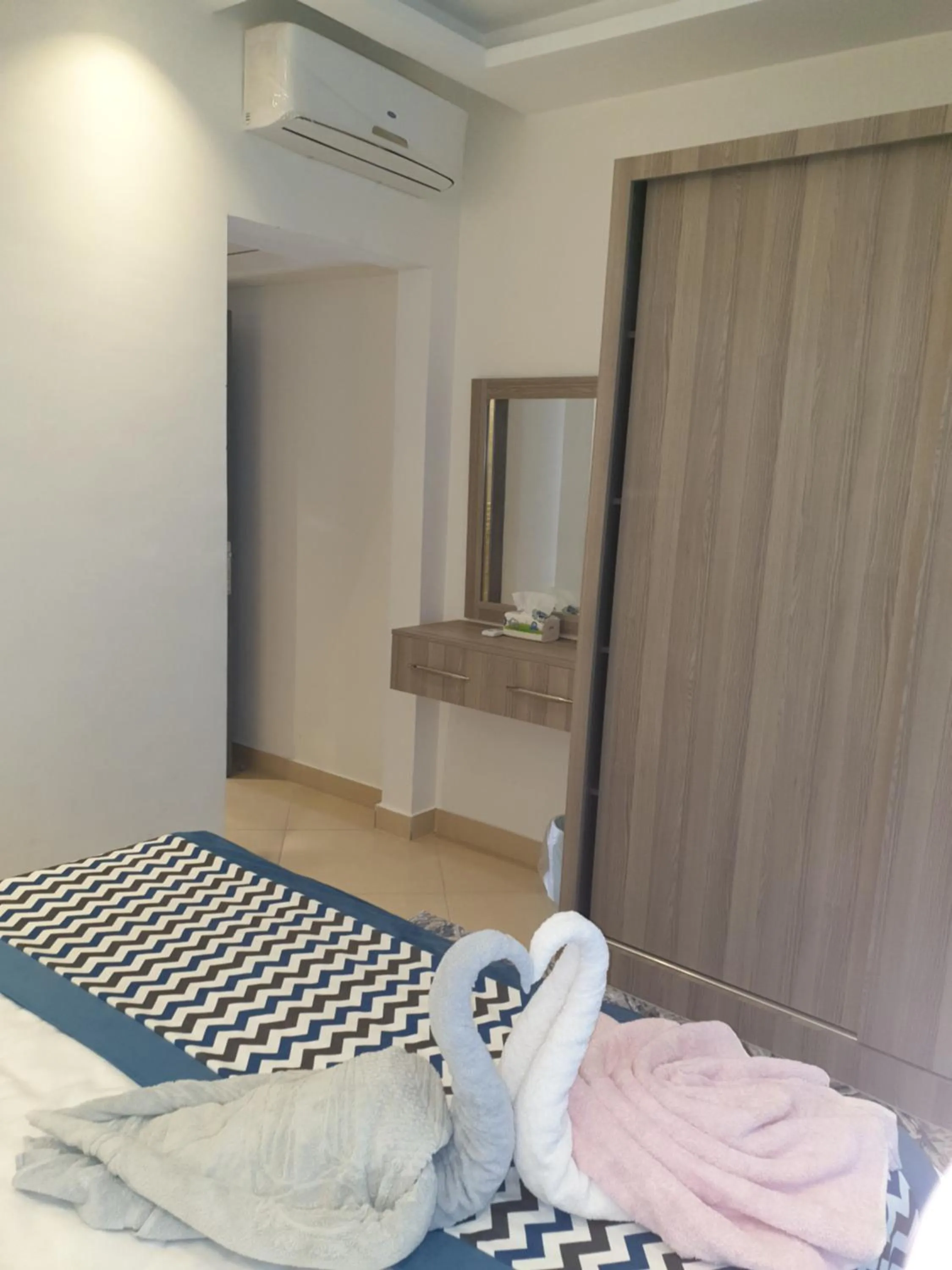 Bedroom, Bed in Sharm Hills