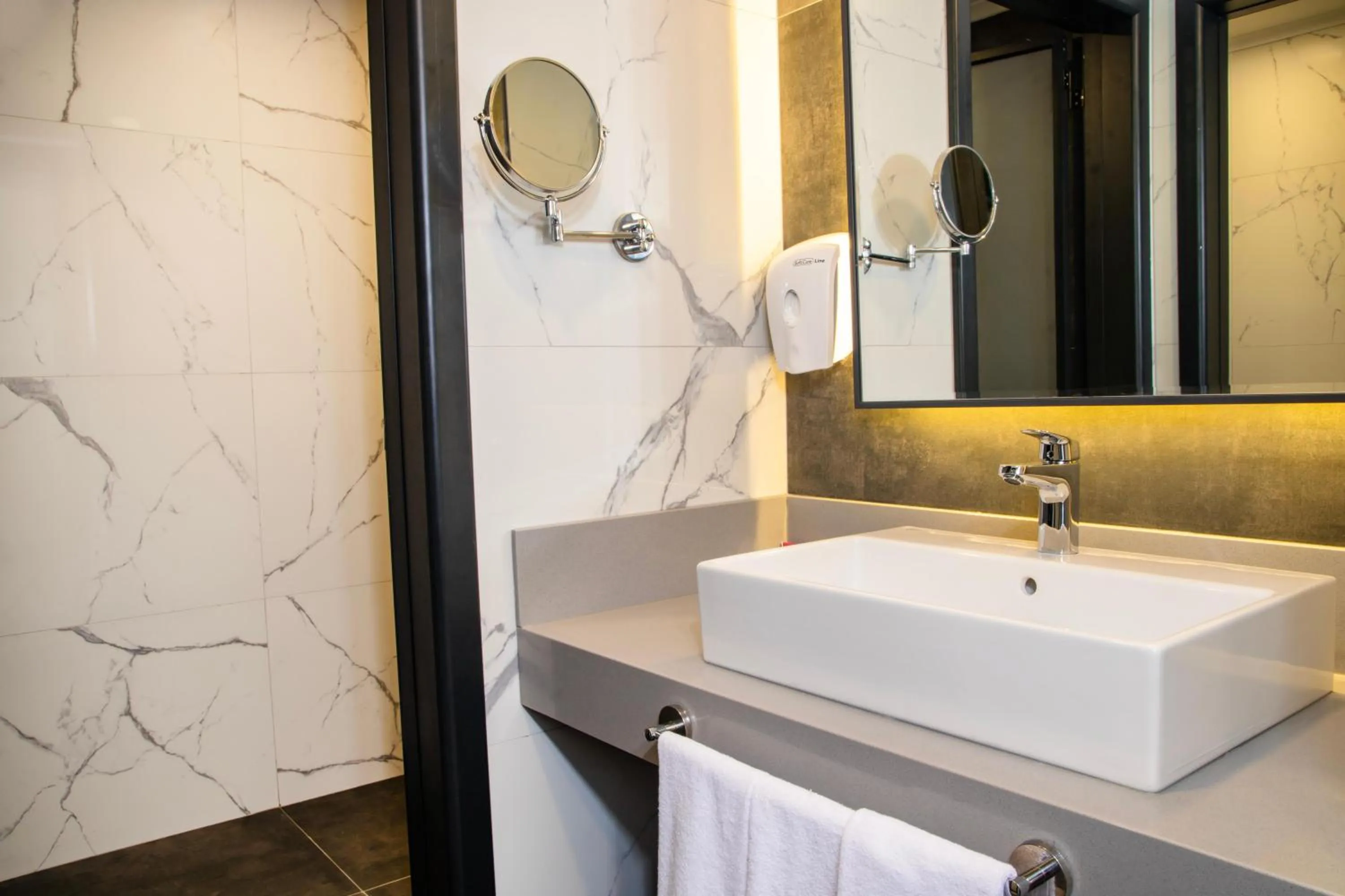 Bathroom in Side Zeugma Hotel - Adult Only 16 Plus