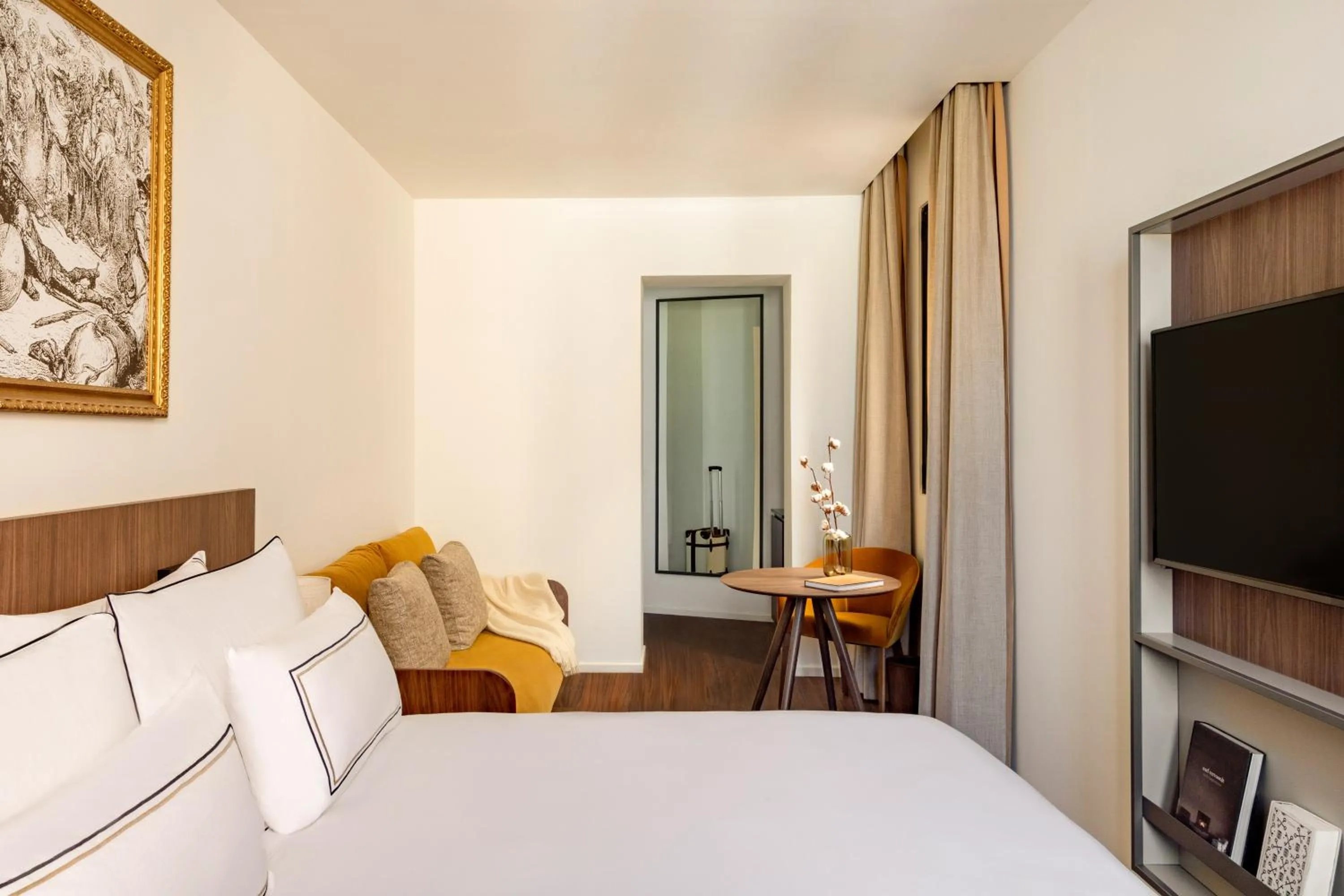 Bed in Casa de las Artes, member of Meliá Collection