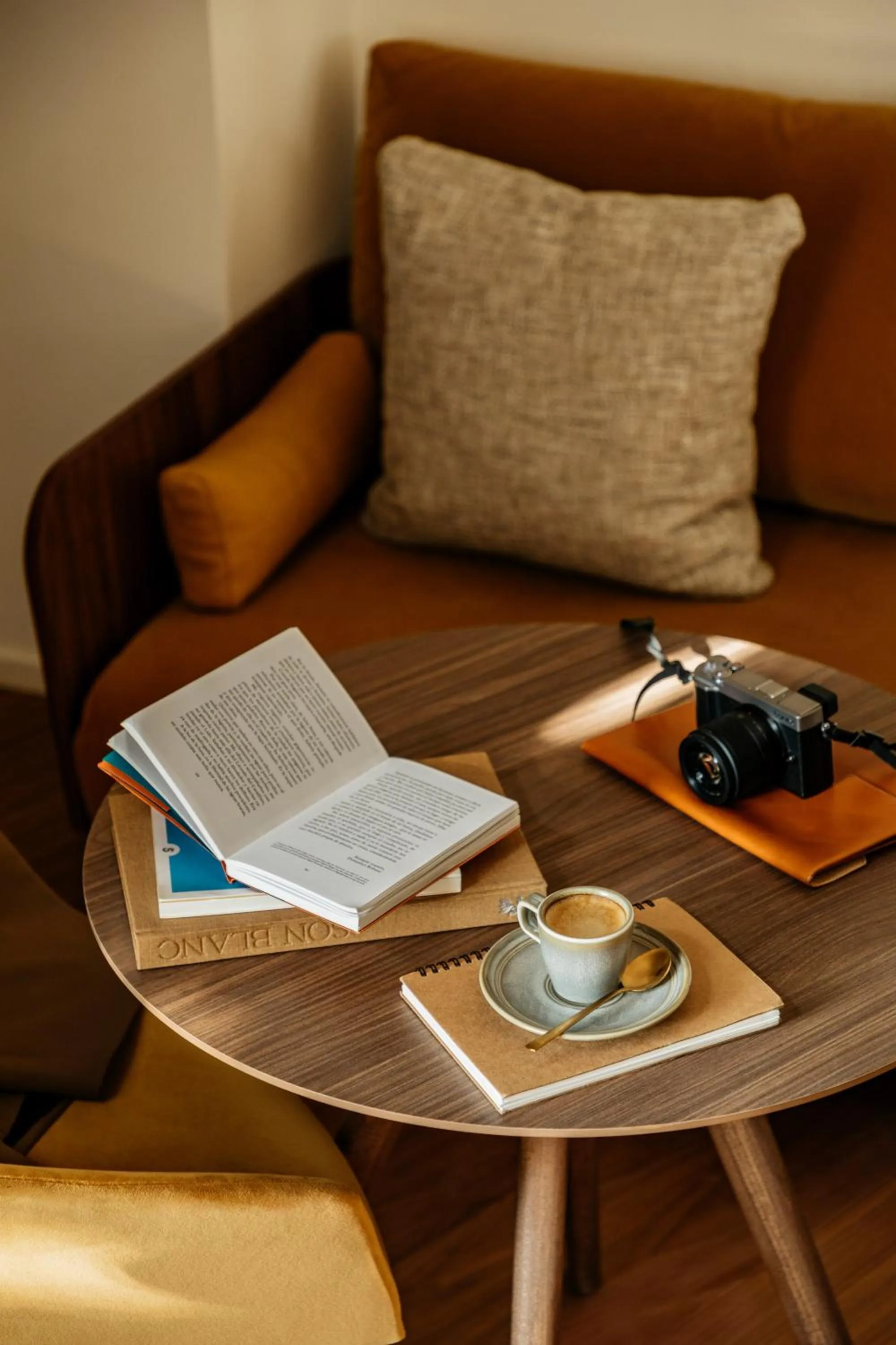Seating area in Casa de las Artes, member of Meliá Collection