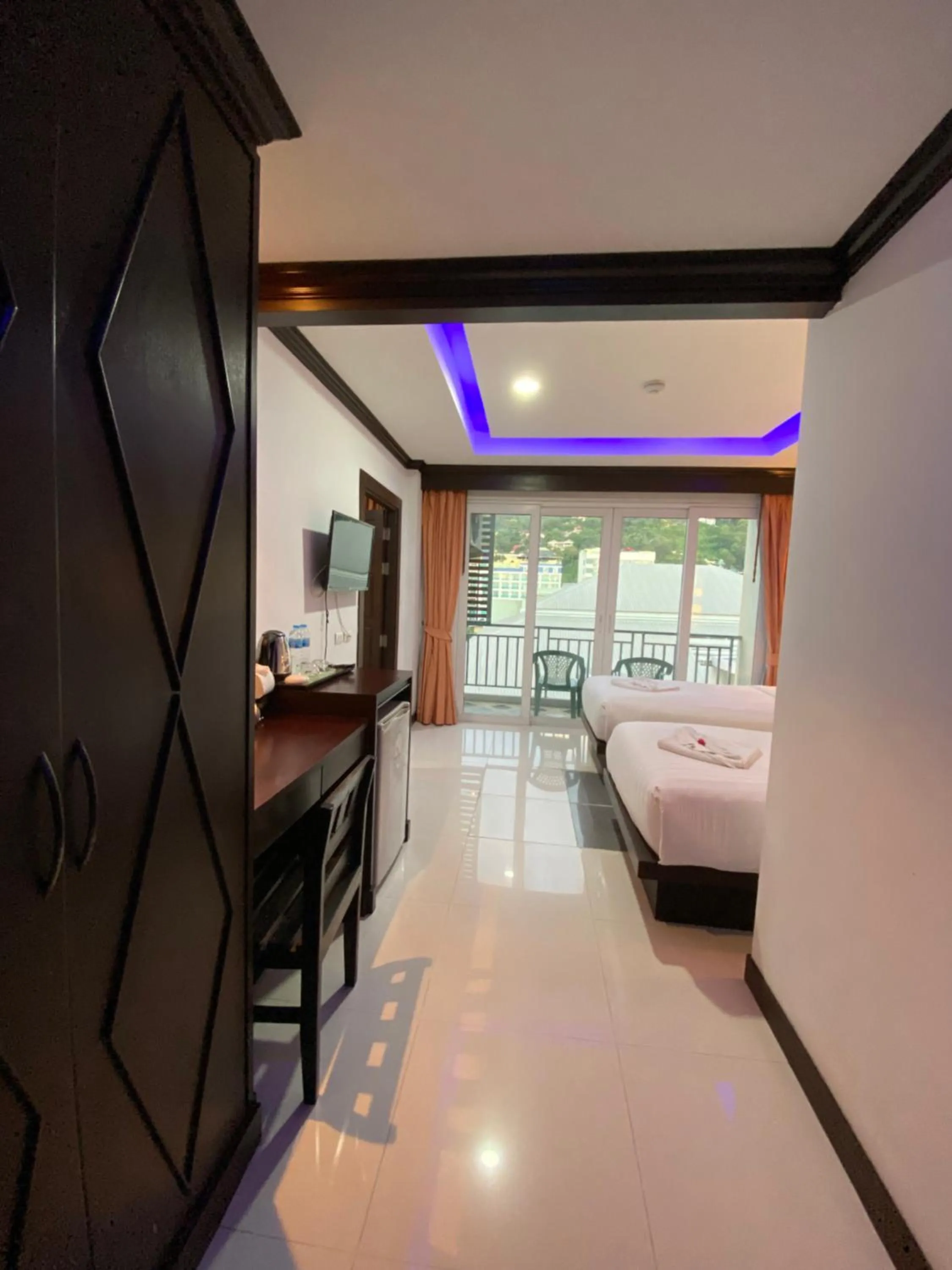 Communal lounge/ TV room, Bed in 77 Patong Hotel & Spa