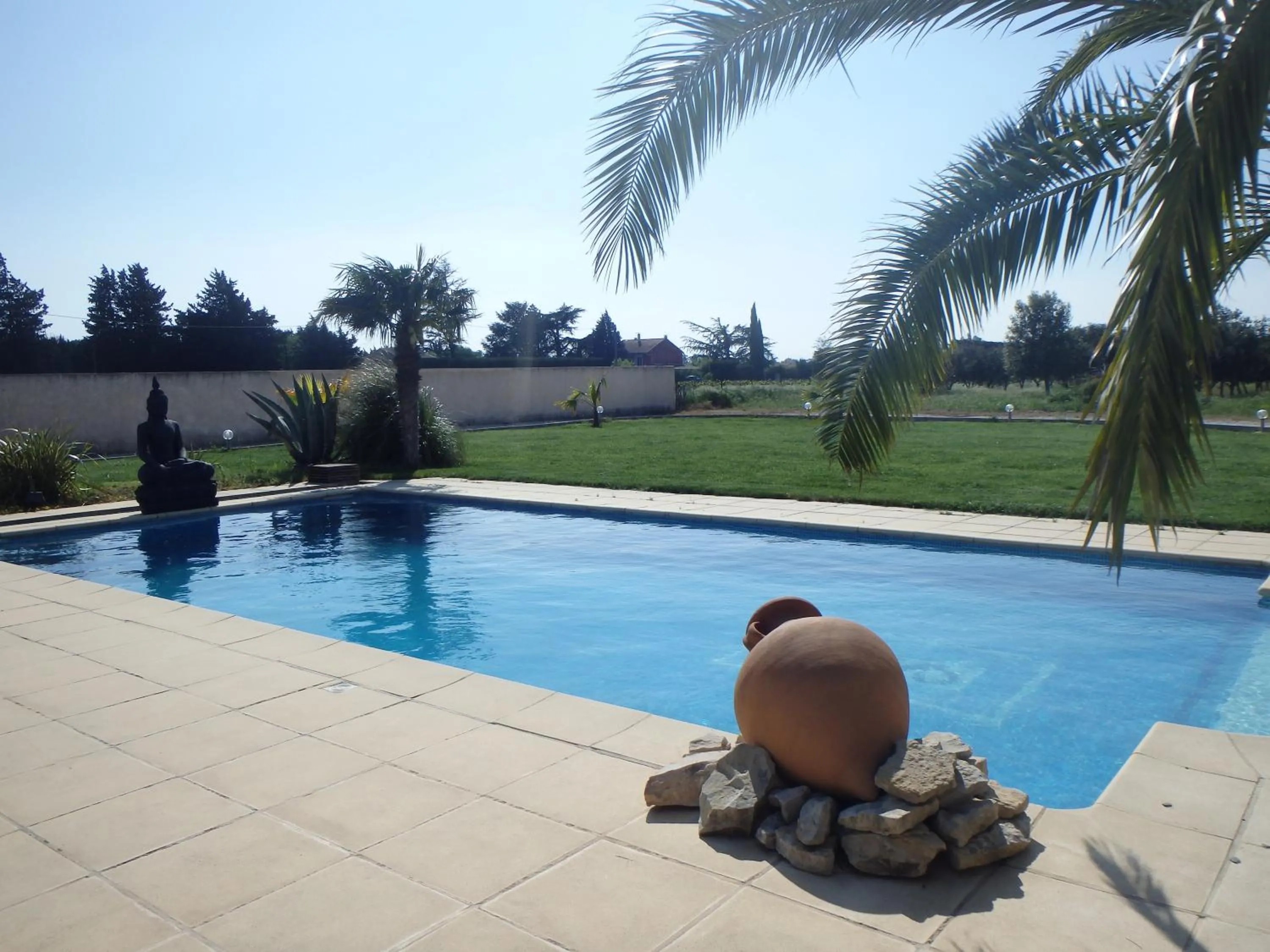 Swimming pool in Appartement Carpe diem