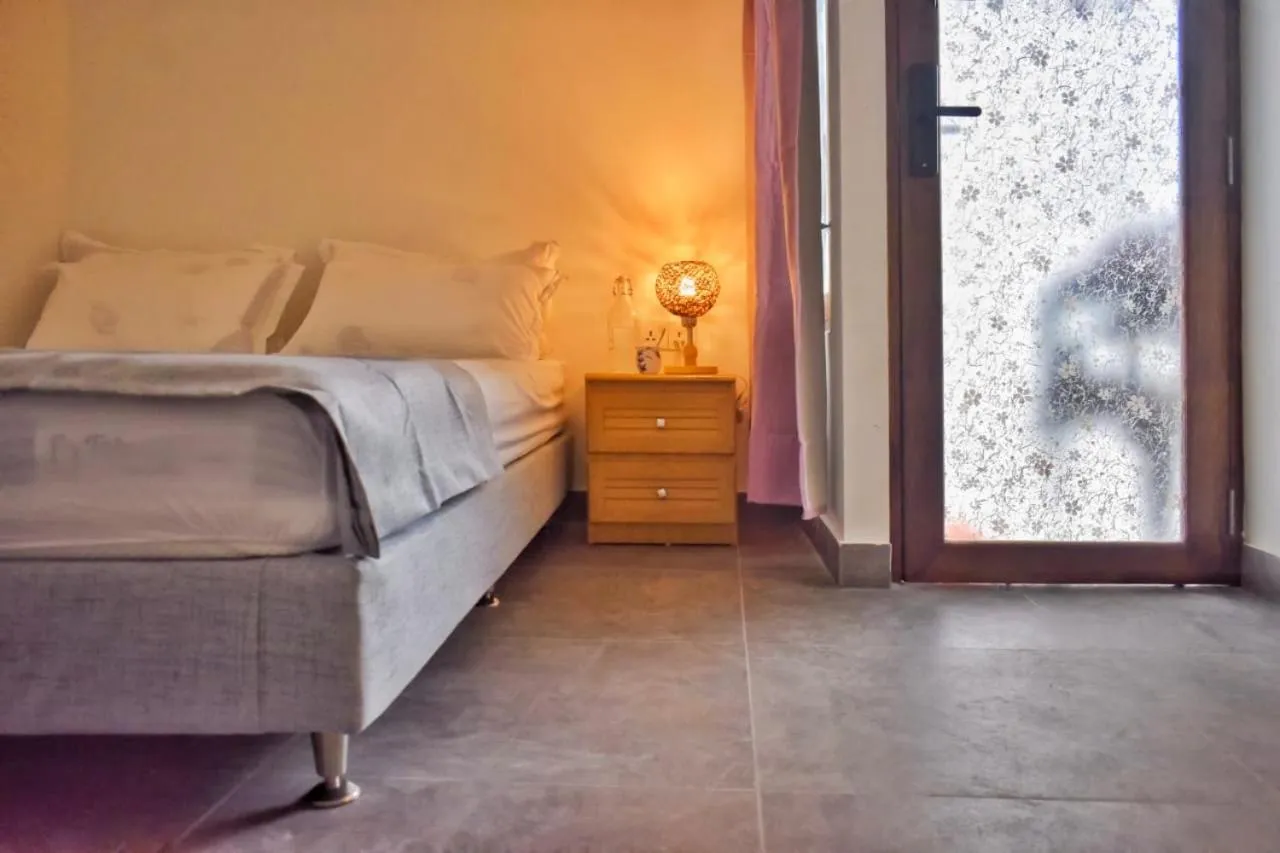 Bed in TravelRim Maldives