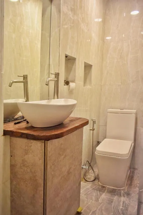 Shower in TravelRim Maldives