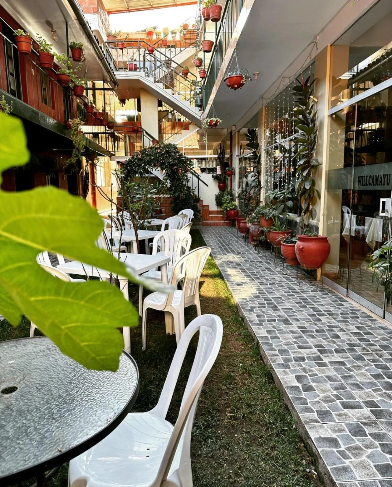 Patio in Hotel Willcamayu