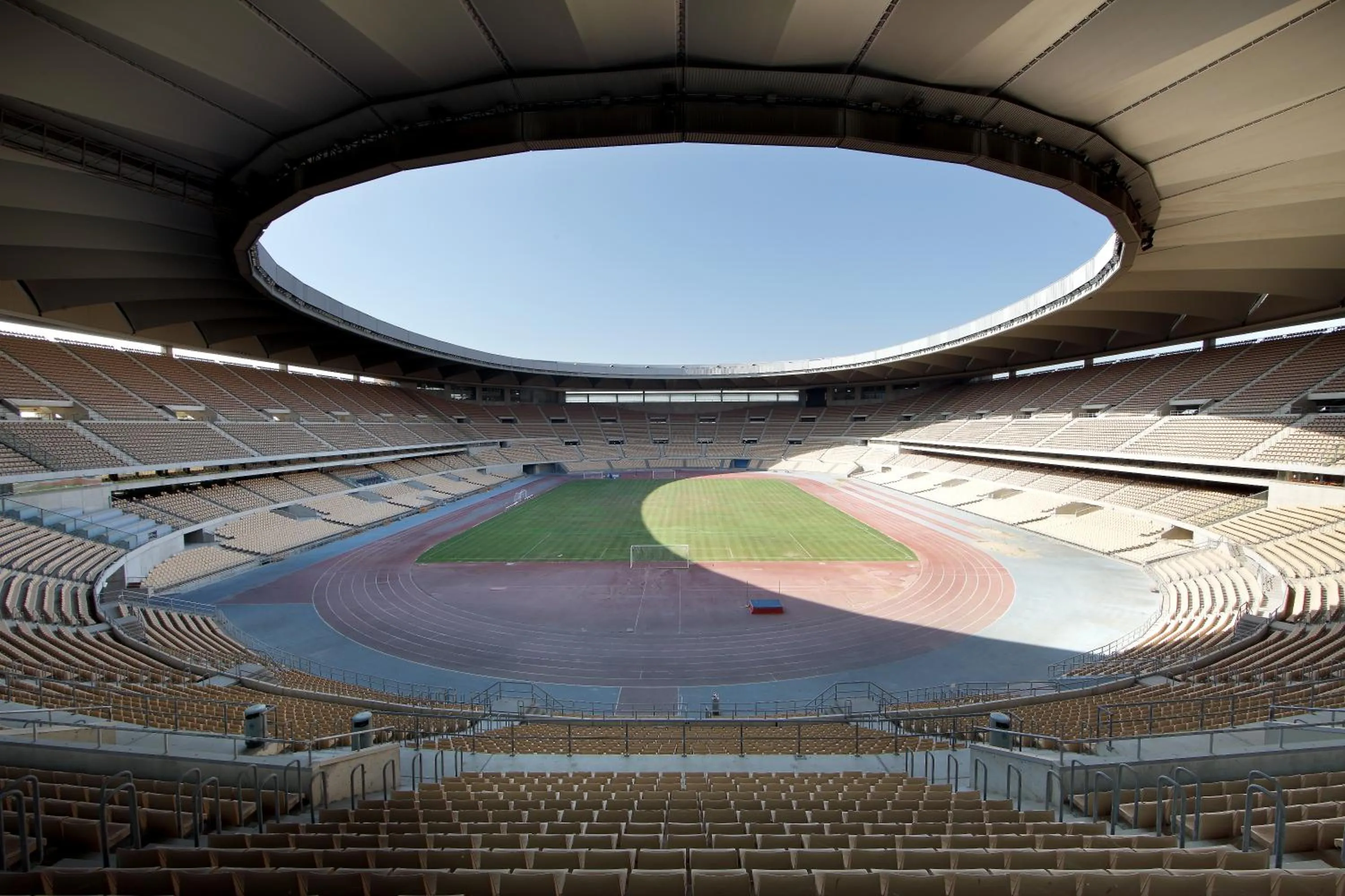 Landmark view in Exe Isla Cartuja