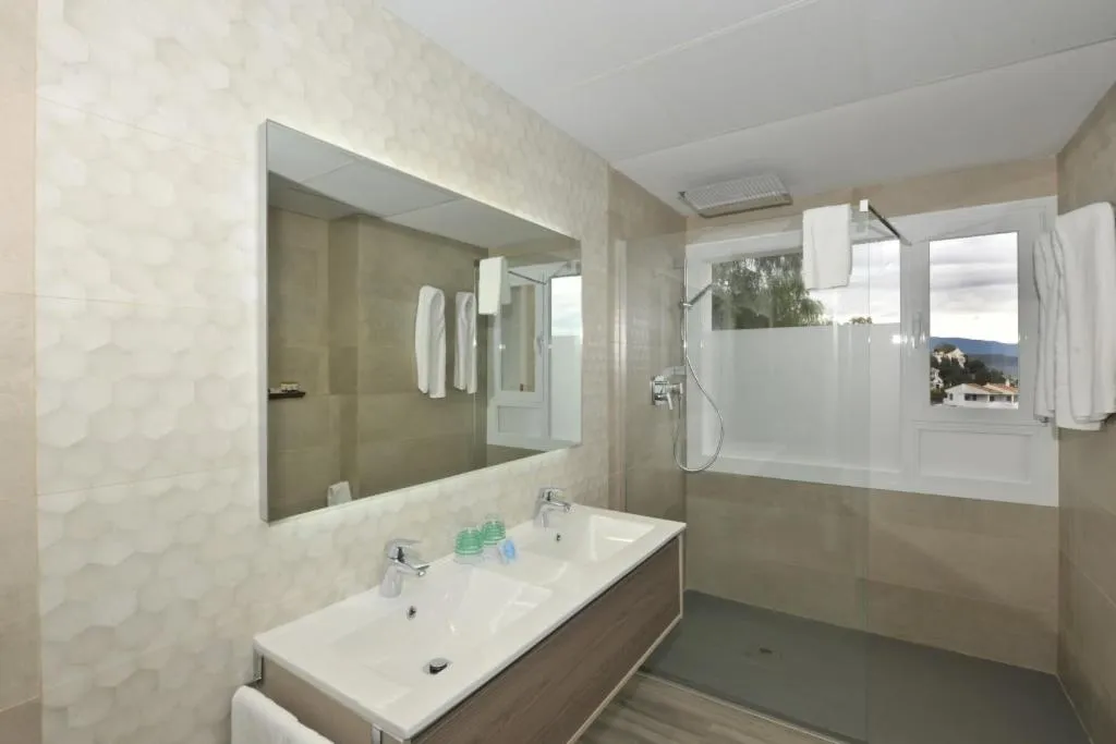 Hotel Salobreña Suites