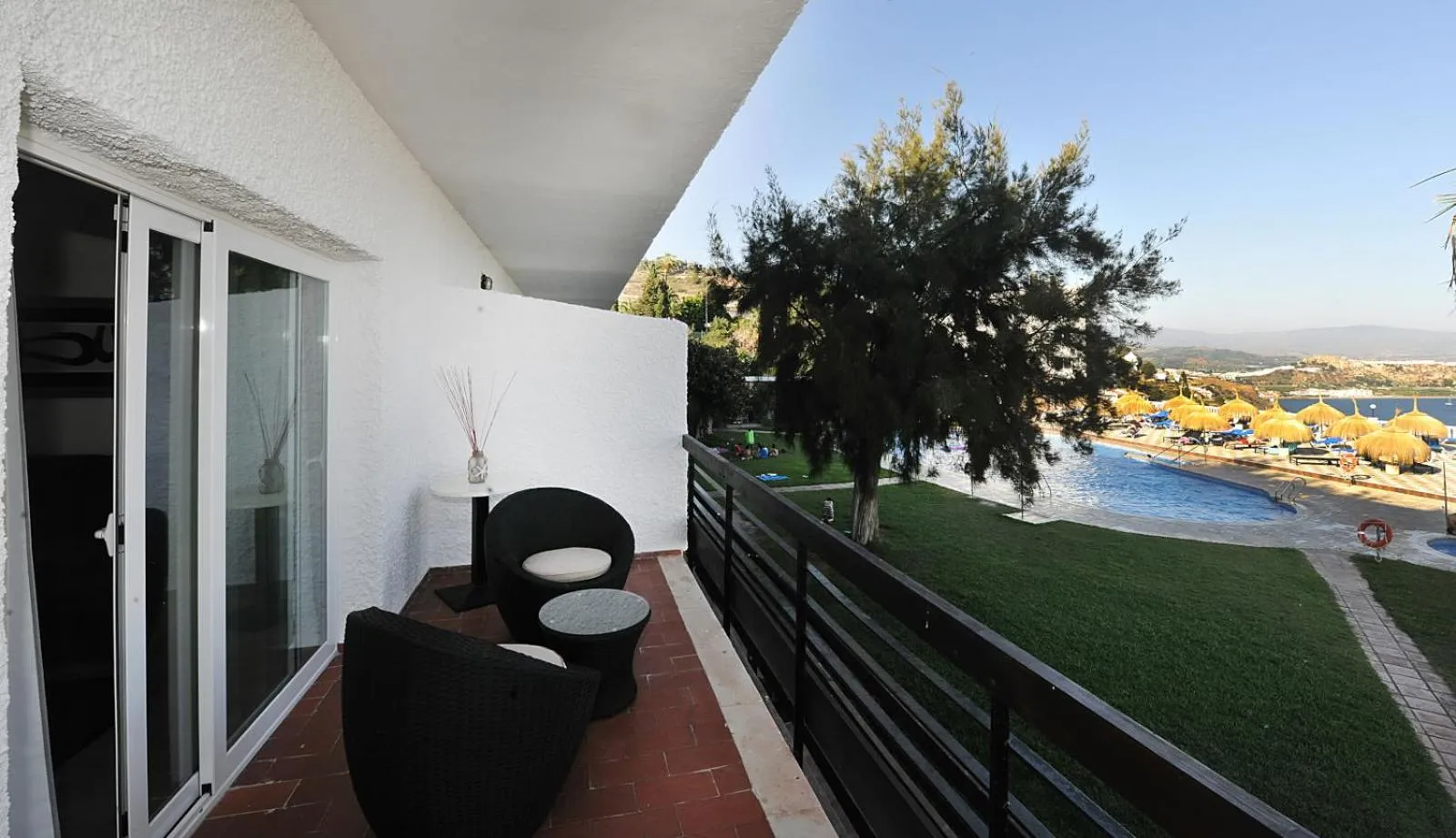 Pool view in Hotel Salobreña Suites