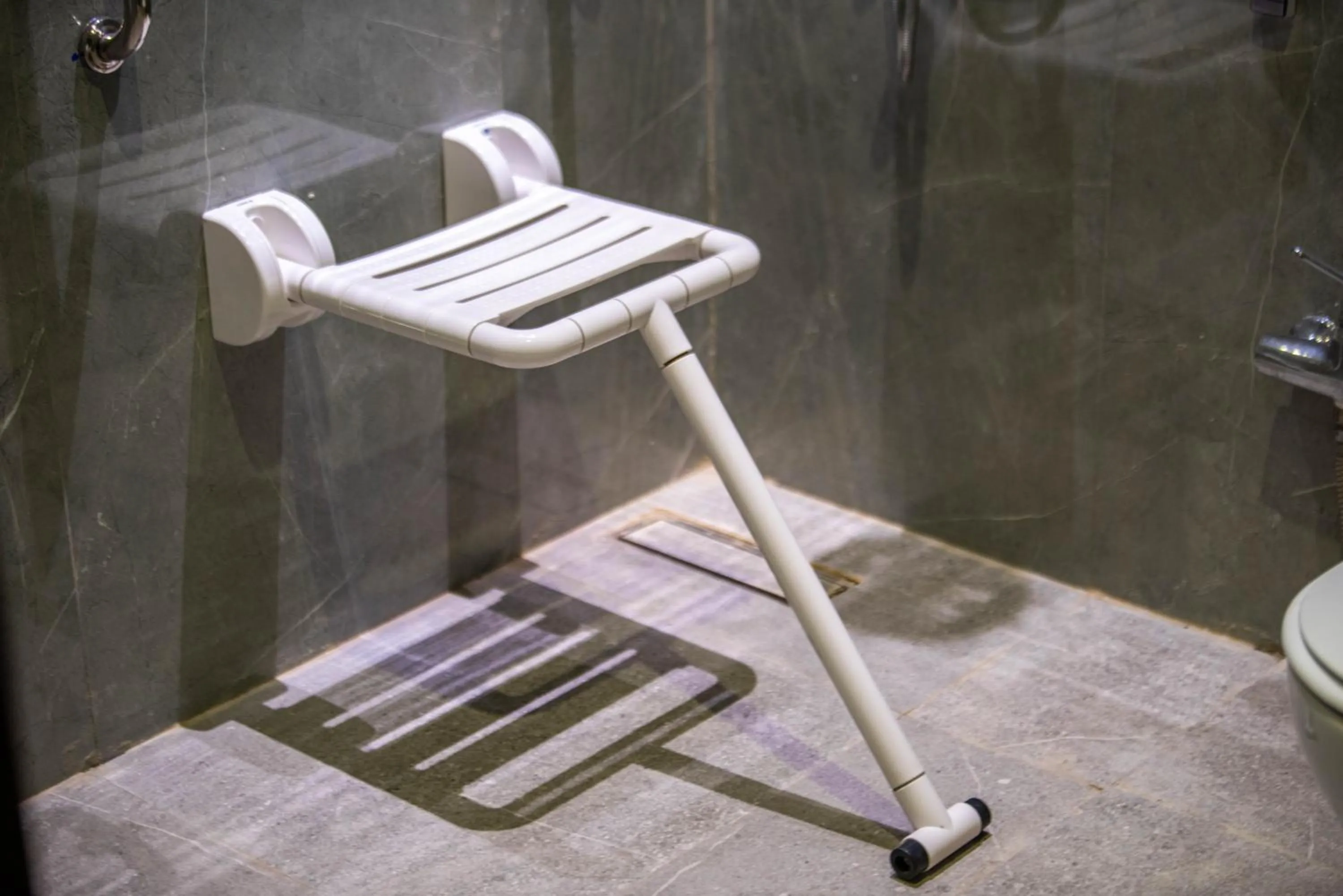 Bathroom in Granada Palace Inn