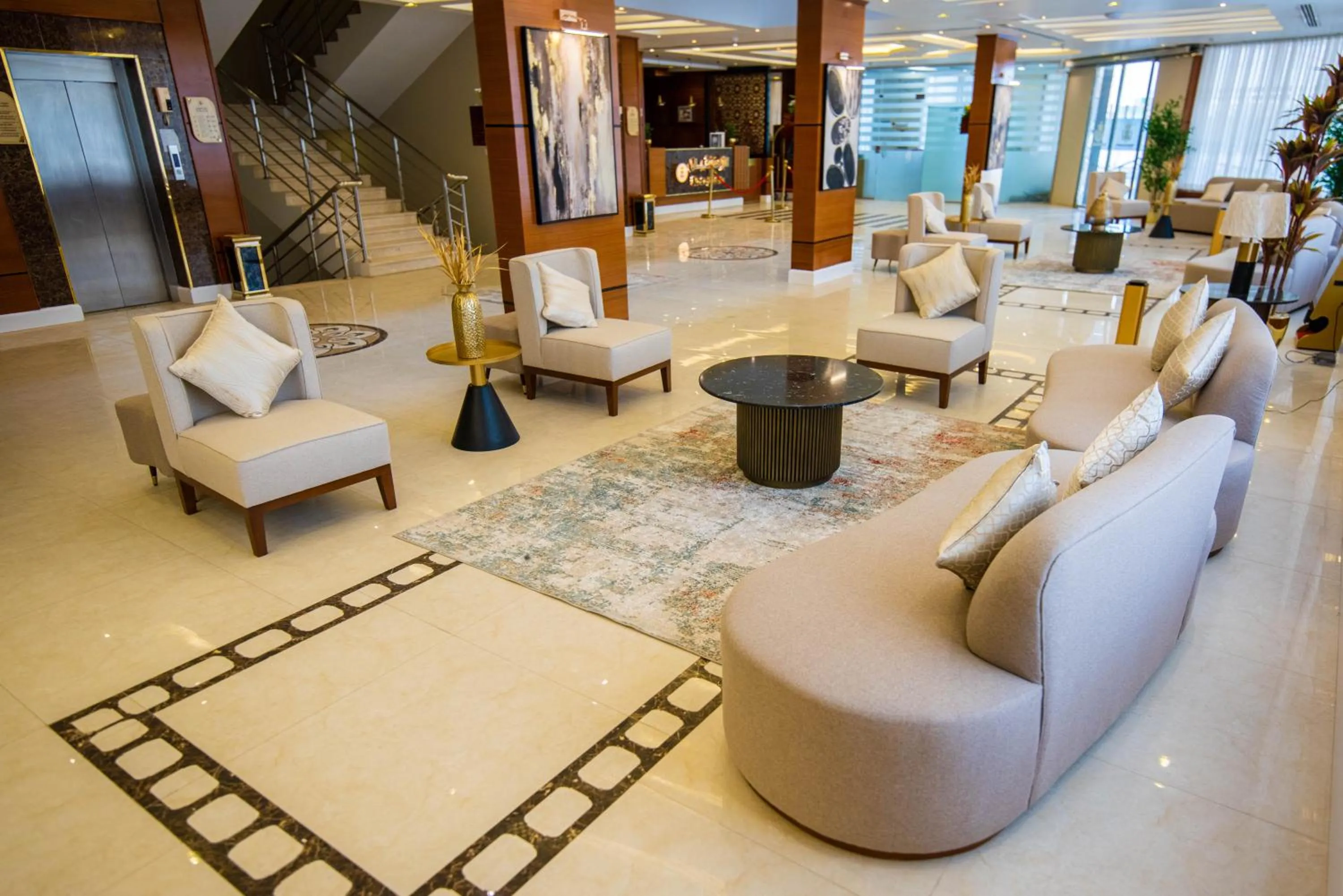 Lobby or reception in Granada Palace Inn