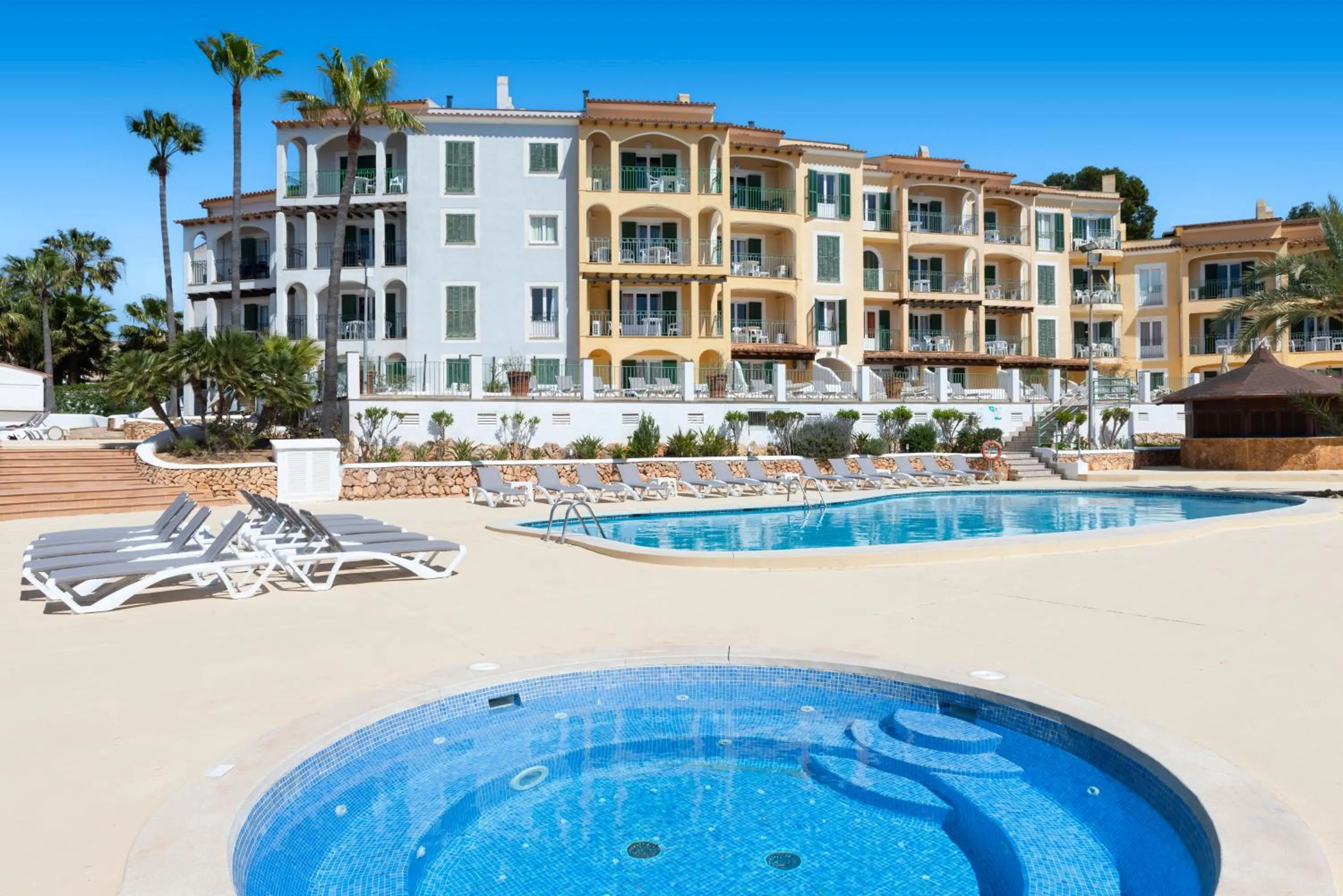Swimming pool in Aparthotel Ona Cala Pi Club
