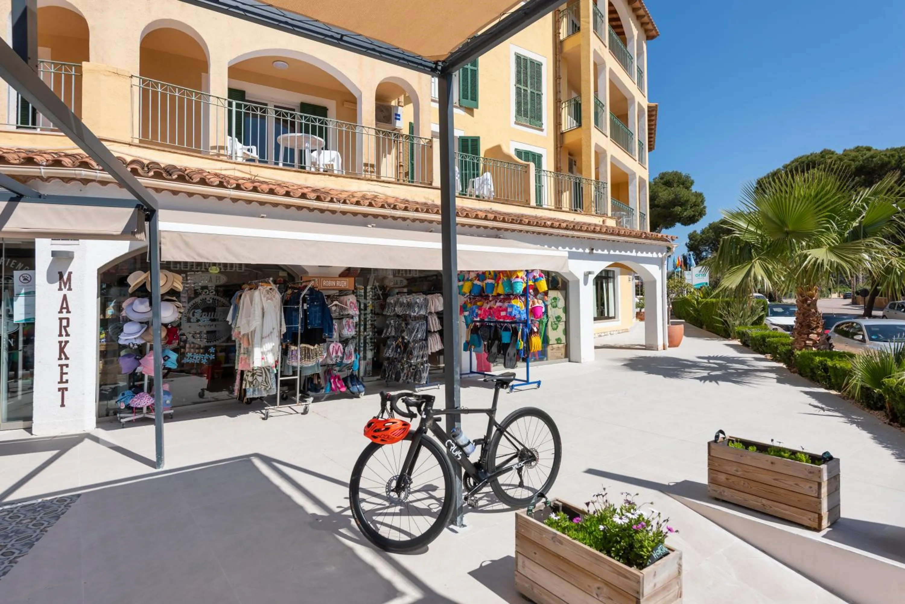 Property building in Aparthotel Ona Cala Pi Club