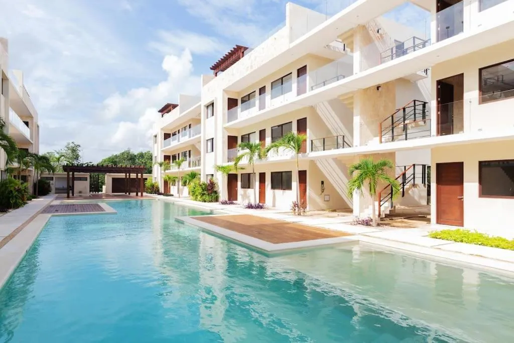 Swimming pool in ZAAZIL, JUNGLE VIEW & GREAT POOL 100MB FIBER WIFI!