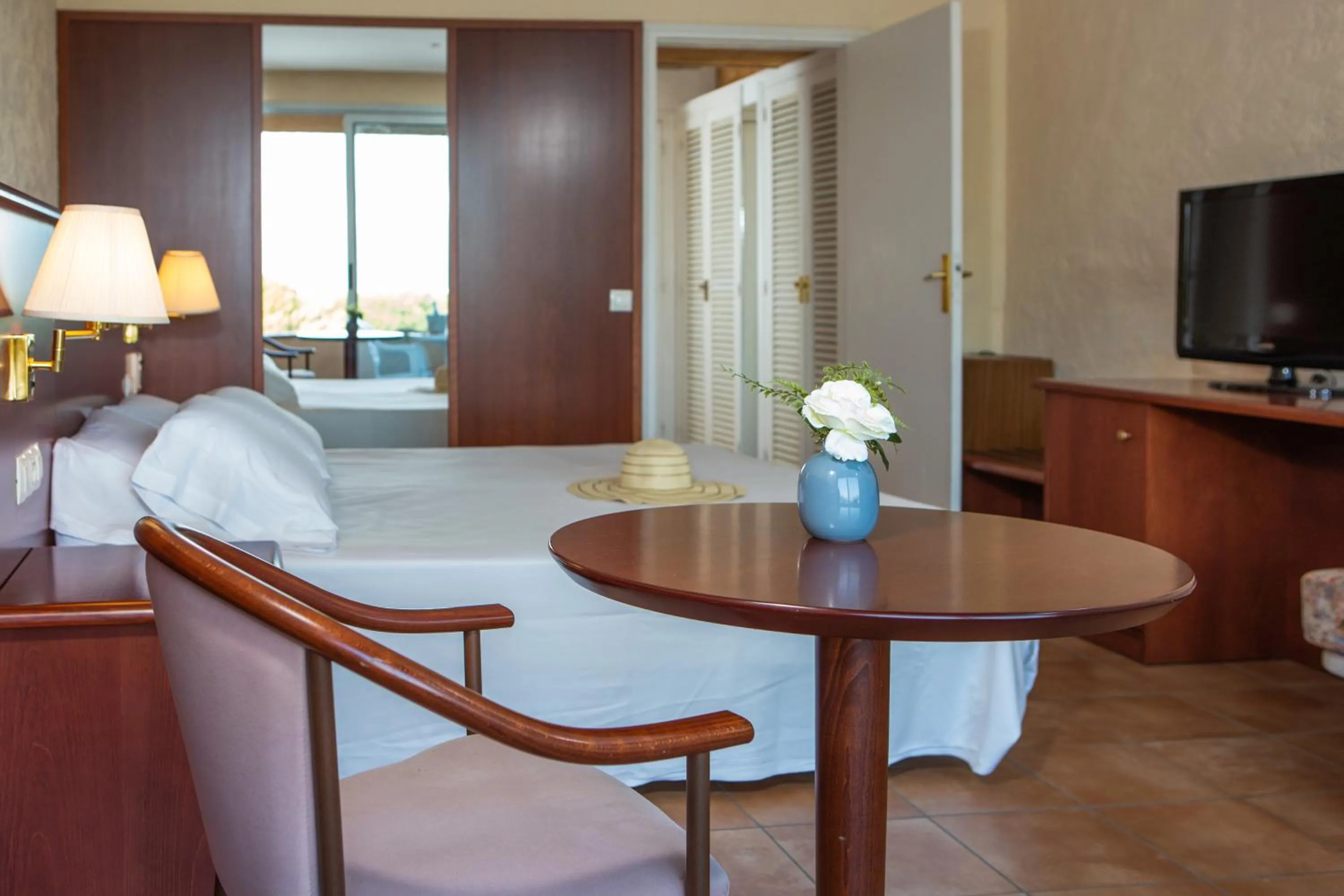 Bedroom, Bed in RVHotels Golf Costa Brava