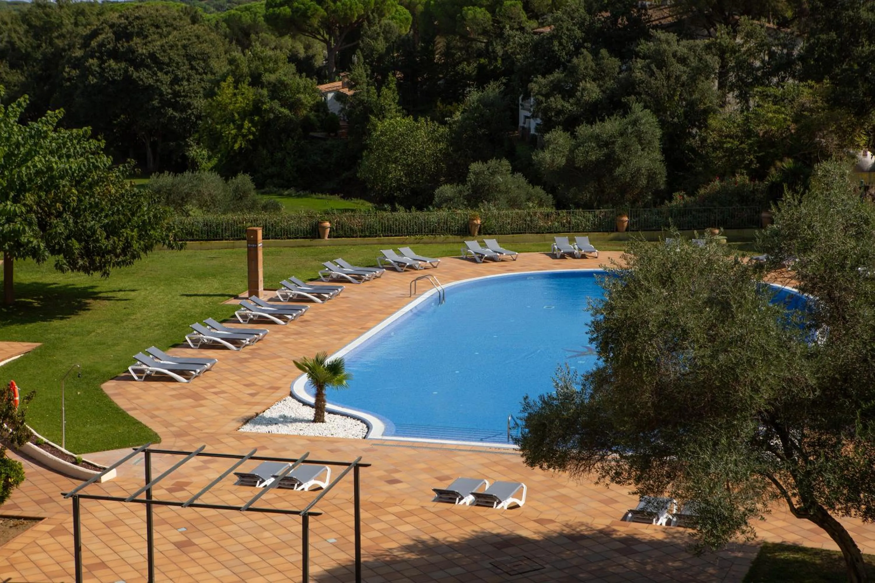 Swimming pool in RVHotels Golf Costa Brava