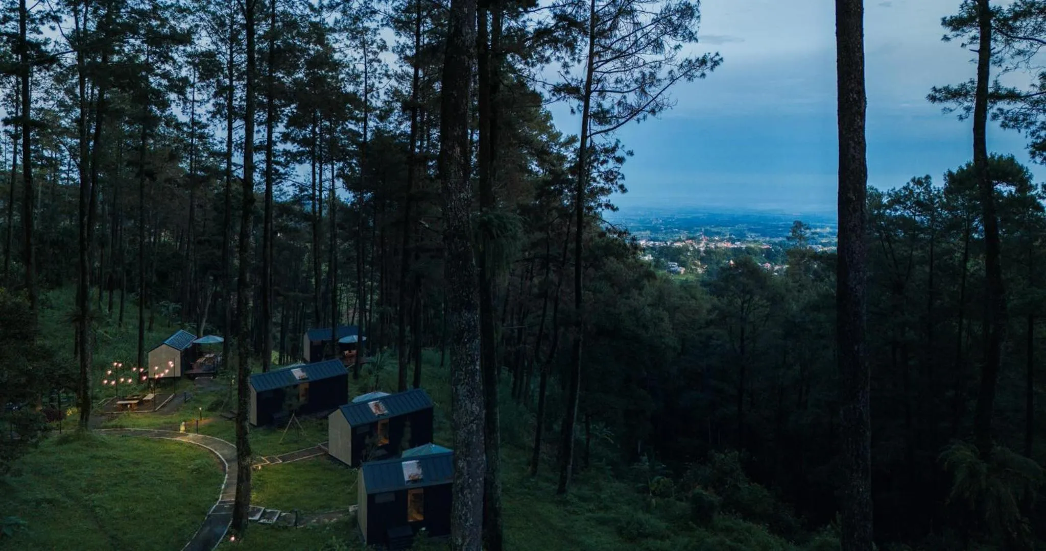 Bobocabin Pacet, Mojokerto