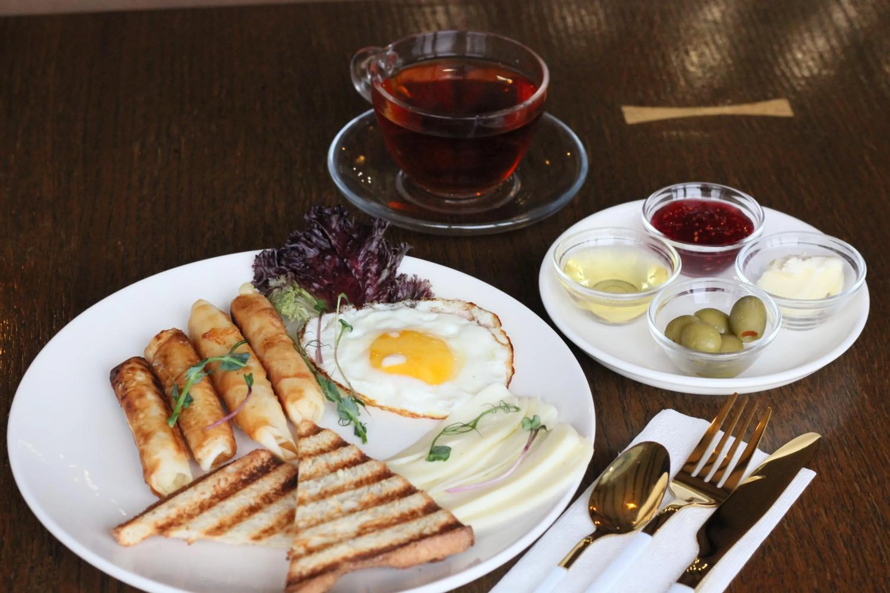 Restaurant/places to eat in 281 Hostel