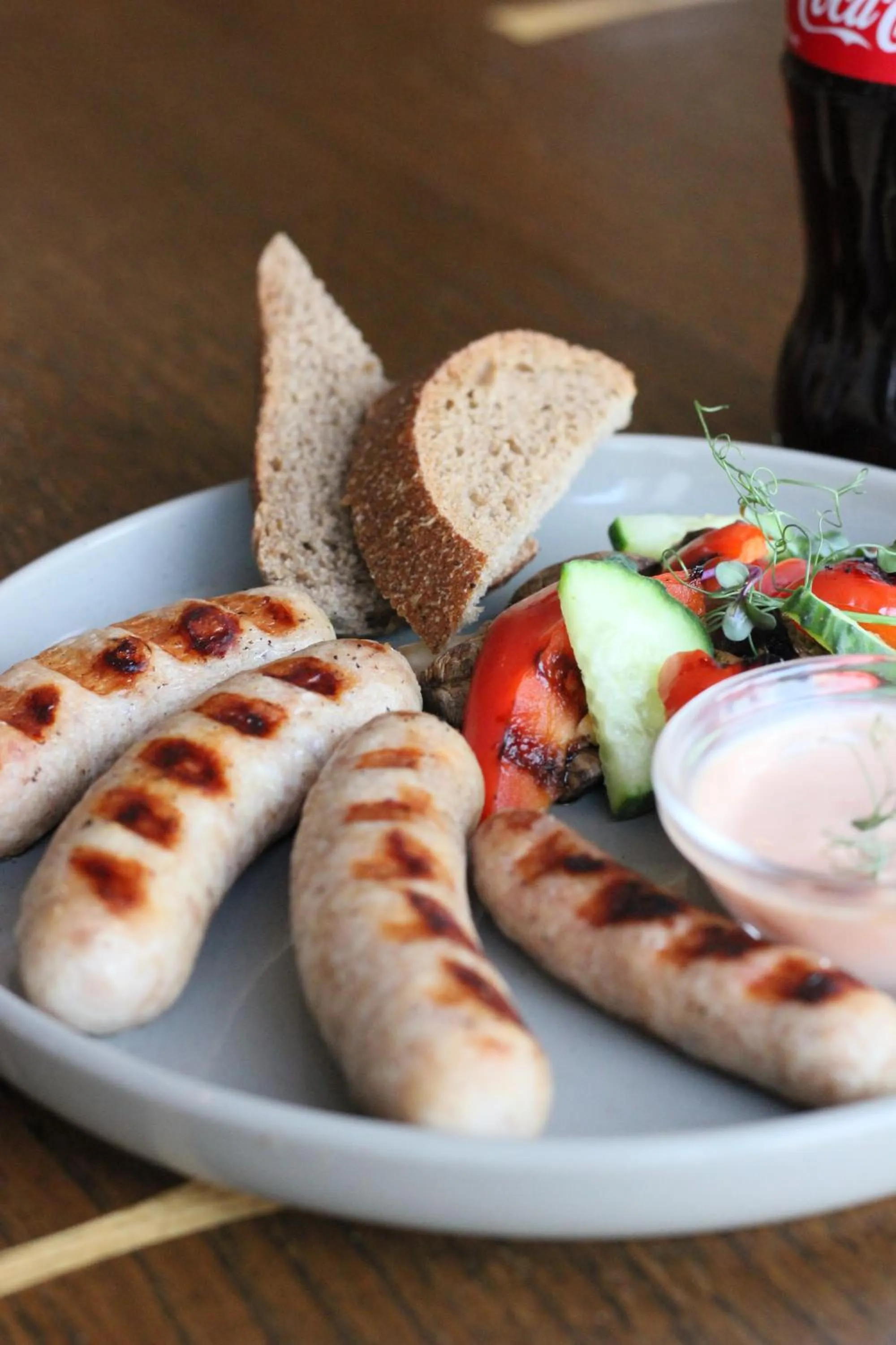 Restaurant/places to eat in 281 Hostel