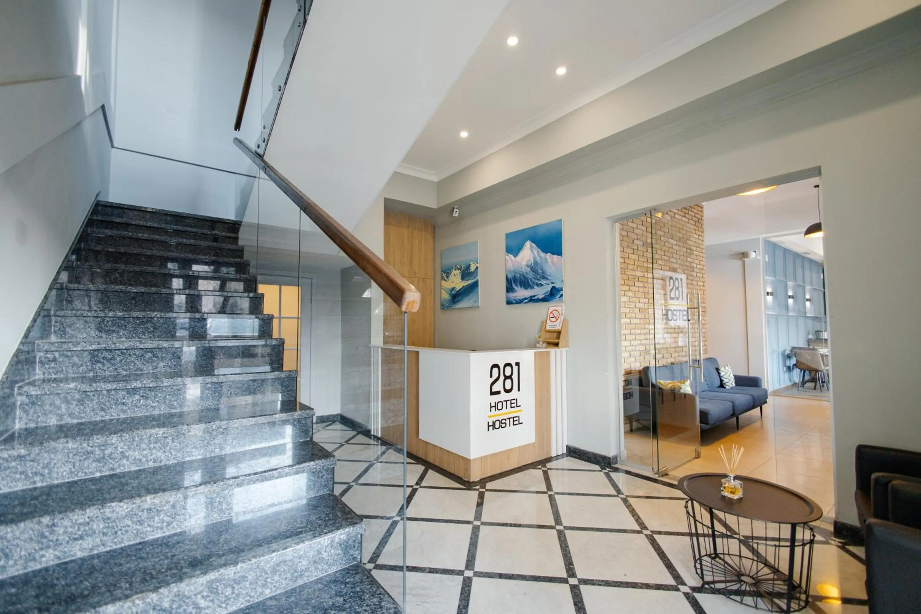 Lobby or reception in 281 Hostel