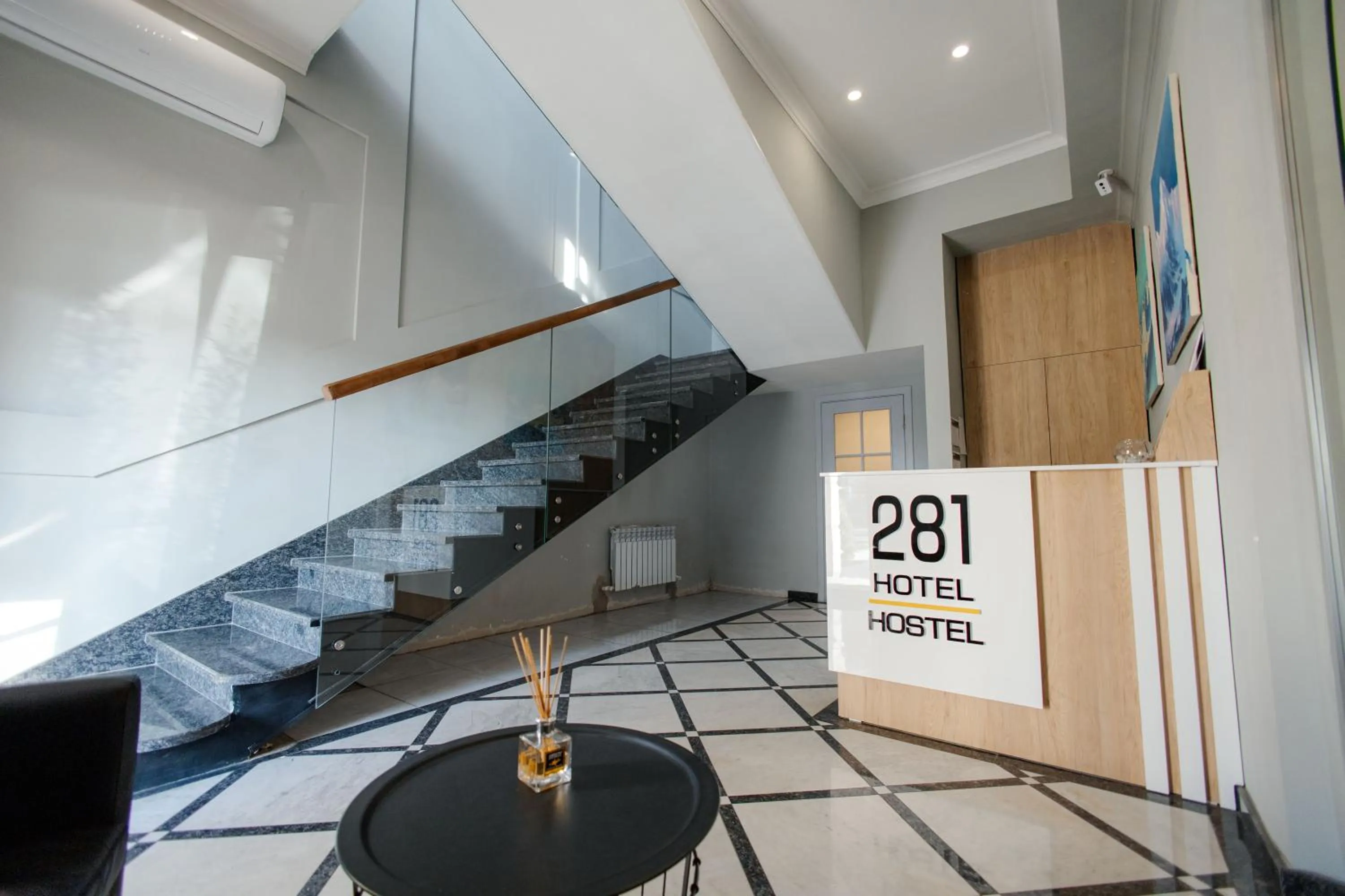 Lobby or reception in 281 Hostel